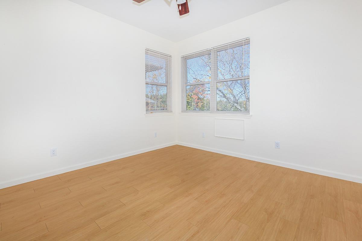 LOVELY FLOORS