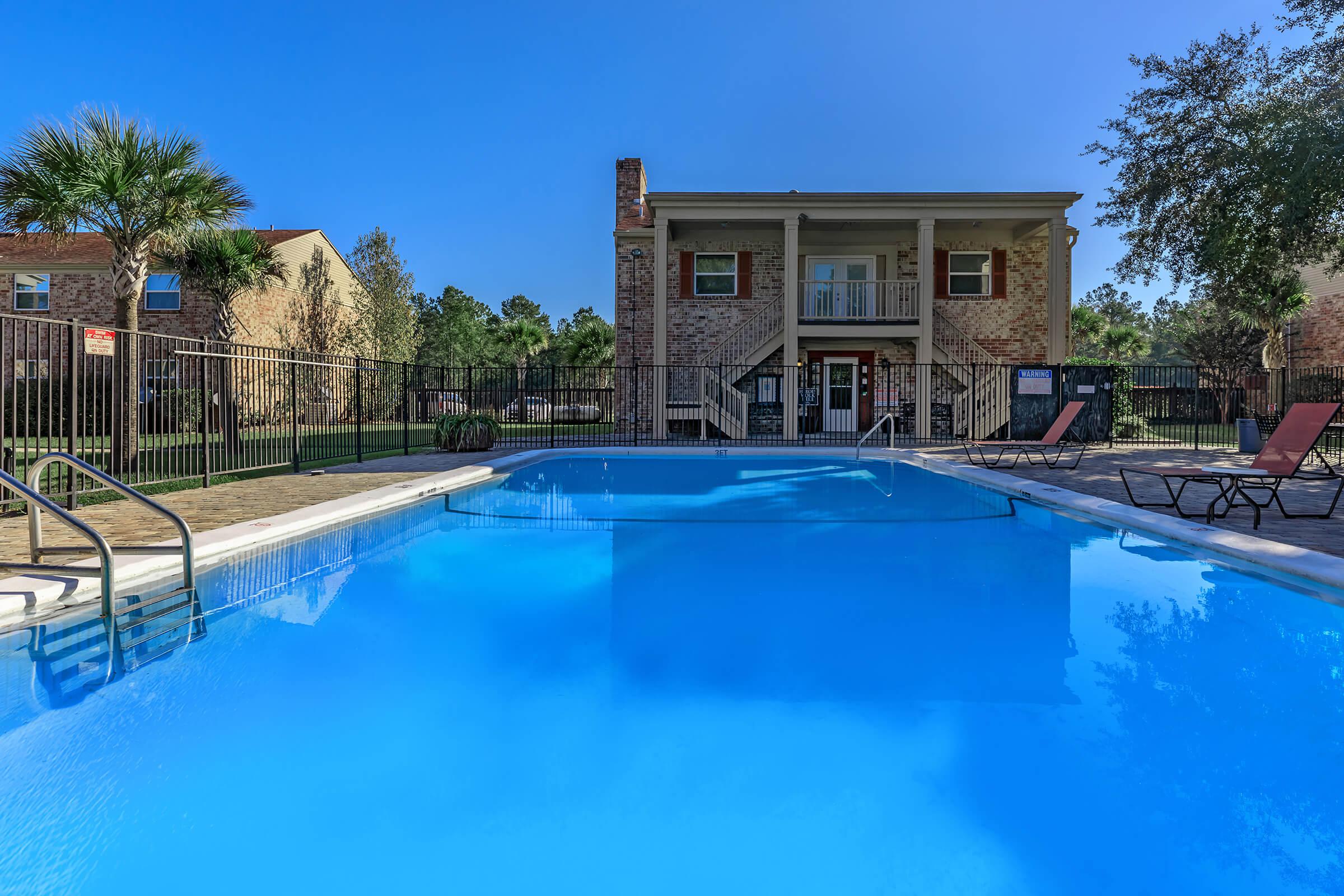 Eastwood Oaks Apartments for Rent in Hilliard, FL
