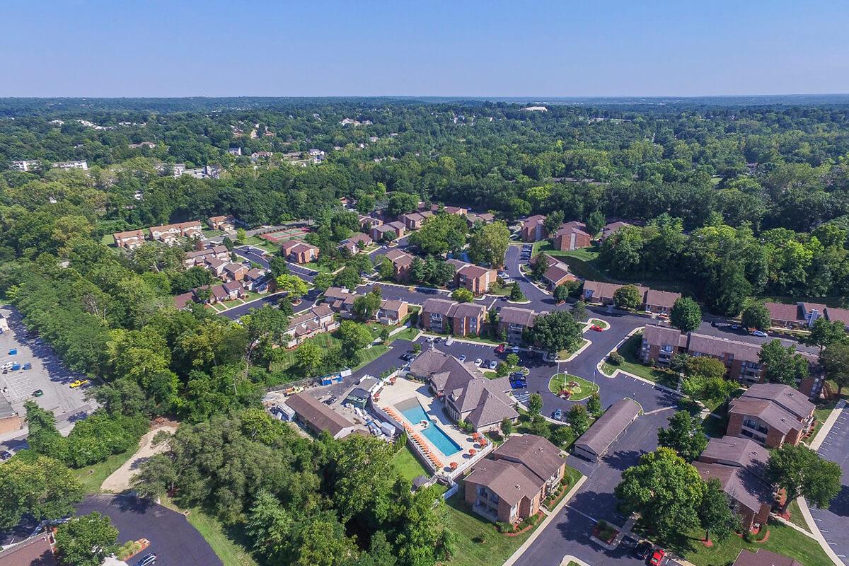 Orchard Village Apartments in Manchester, MO - Exterior 01.jpg