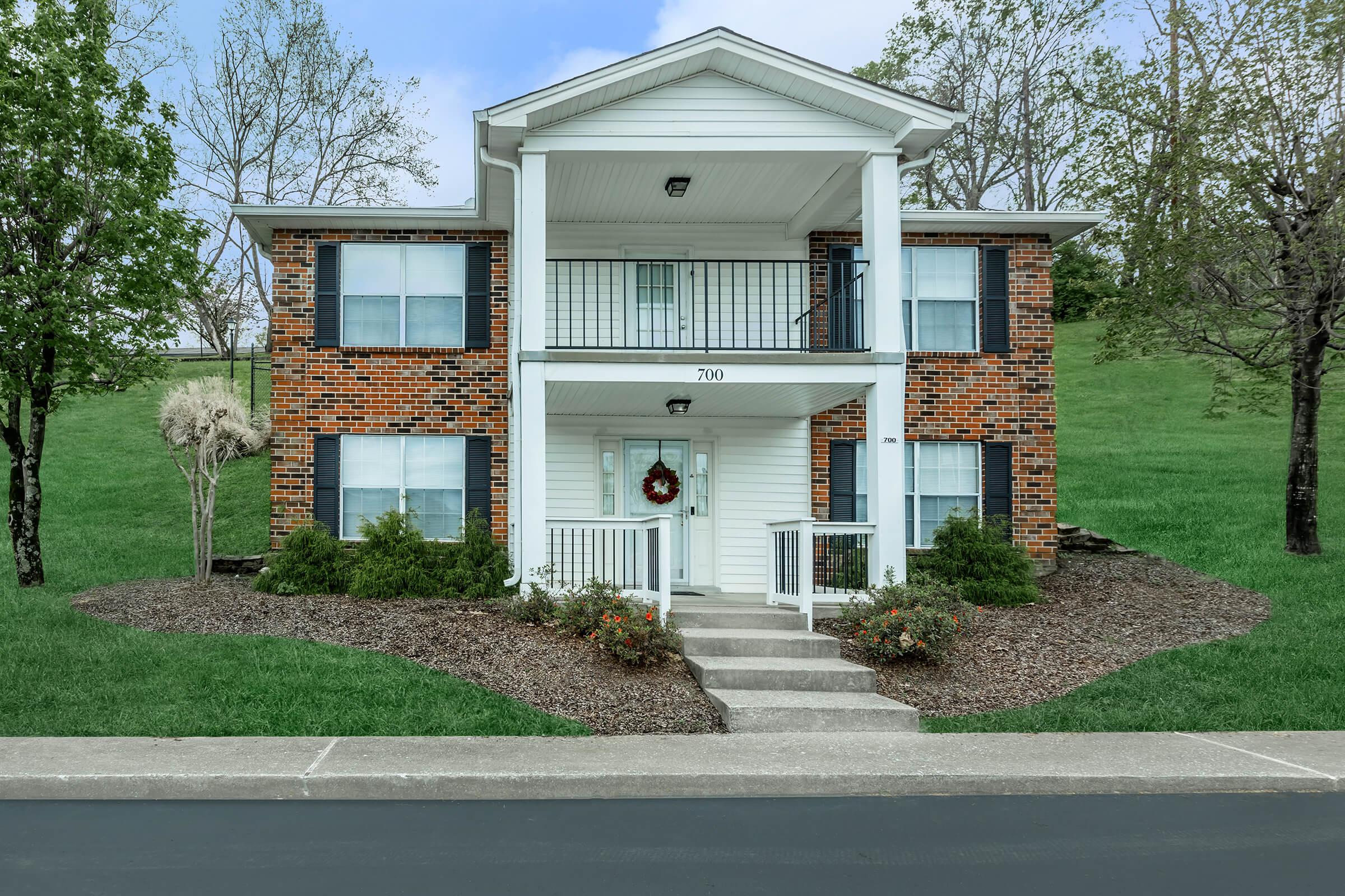  Two-story Apartment Building