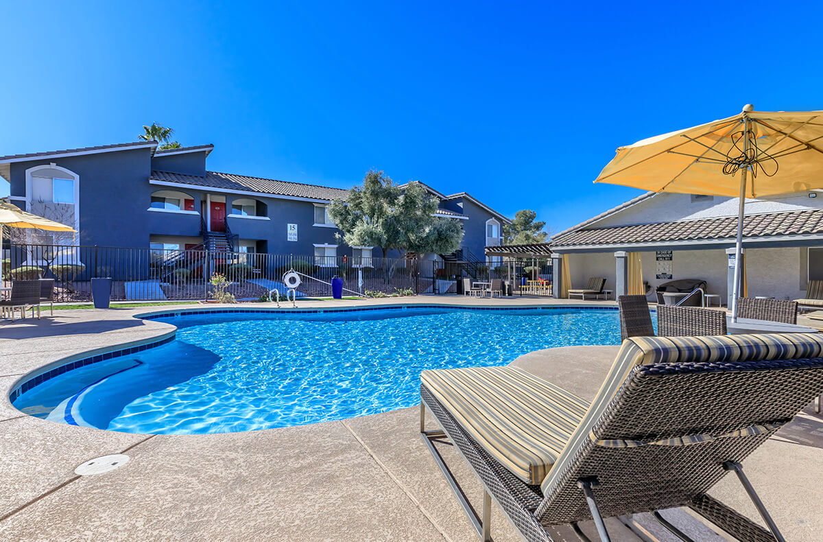 Sunset Hills - Apartments in Henderson, NV