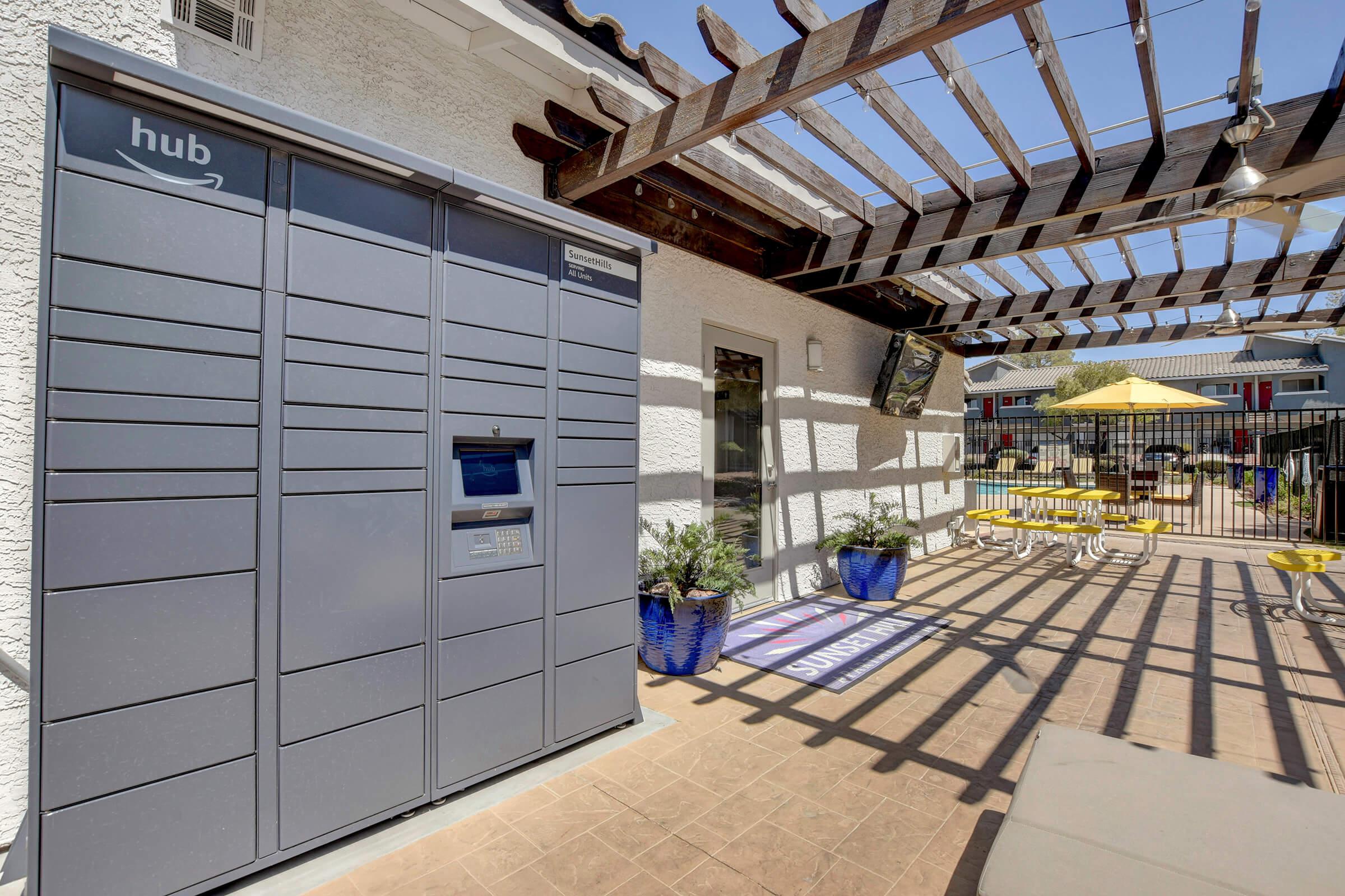 Package Lockers at Sunset Hills, Henderson, Nevada