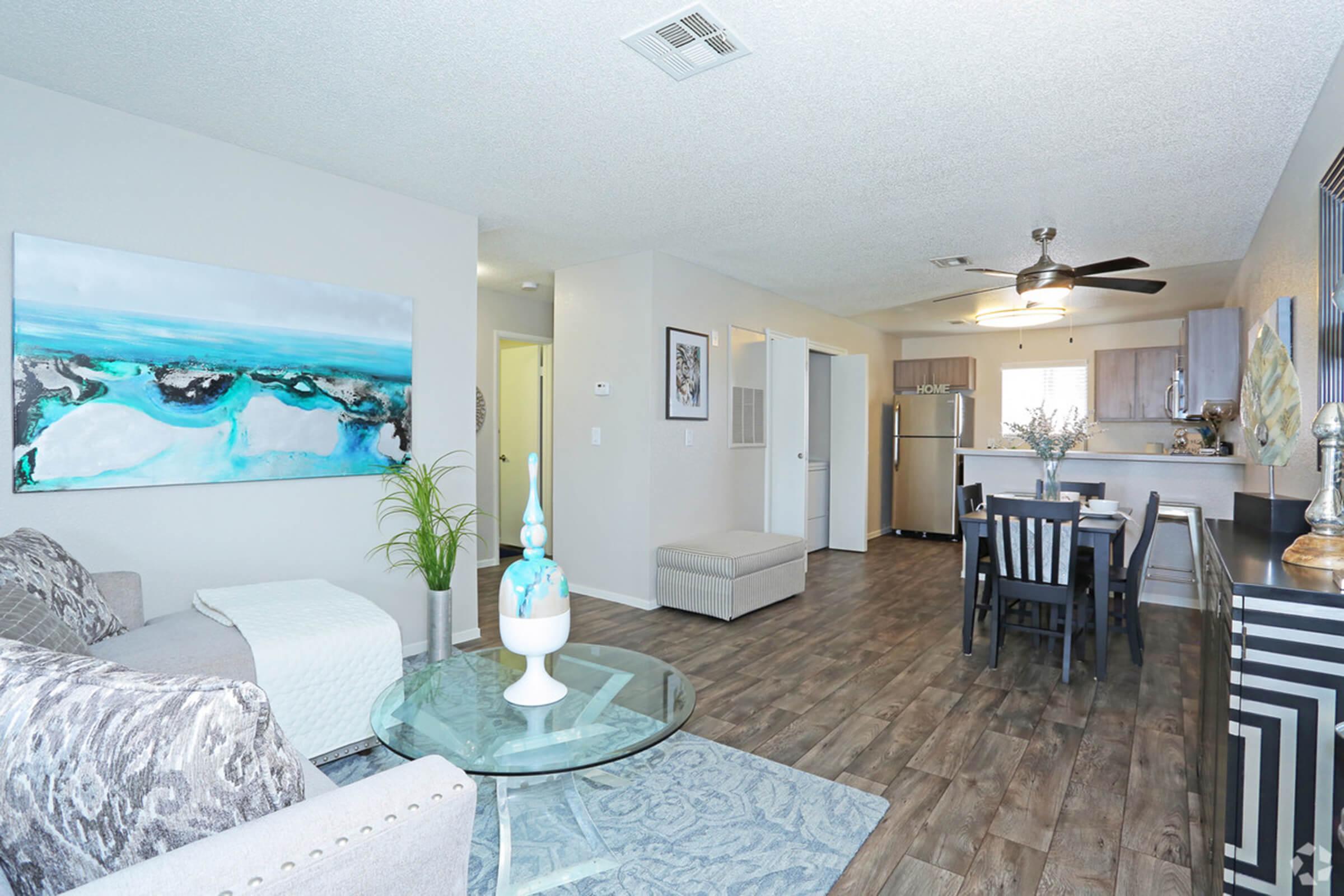 sunset-hills-apartments-henderson-nv-2br-2ba---960-sf-living-room (1).jpg