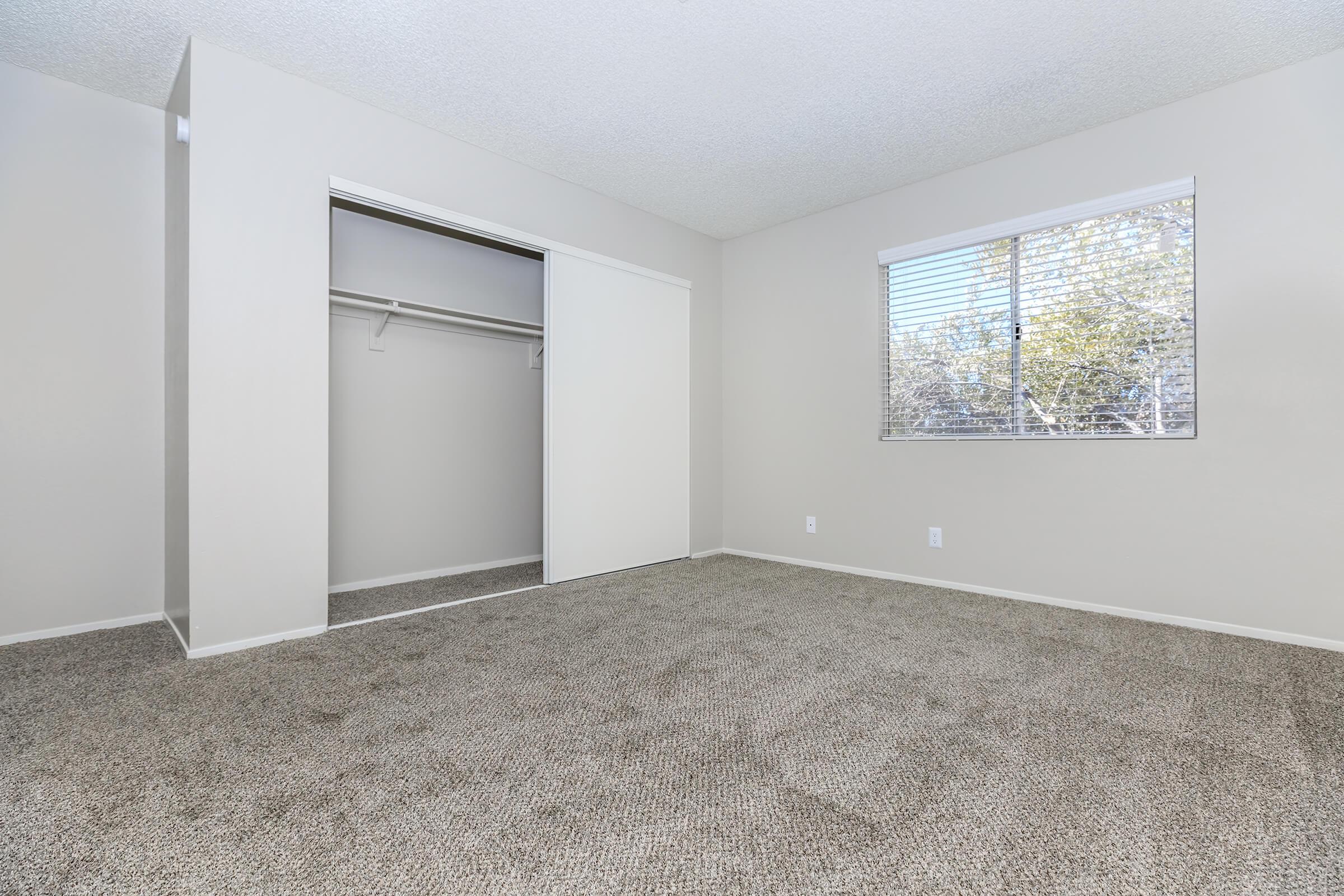Plush carpeting in spacious two bedroom apartment for rent at Sunset Hills