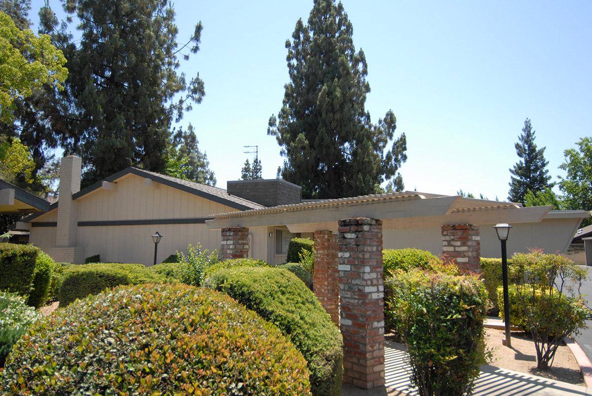 You will love the laundry facility at Rancho Sierra