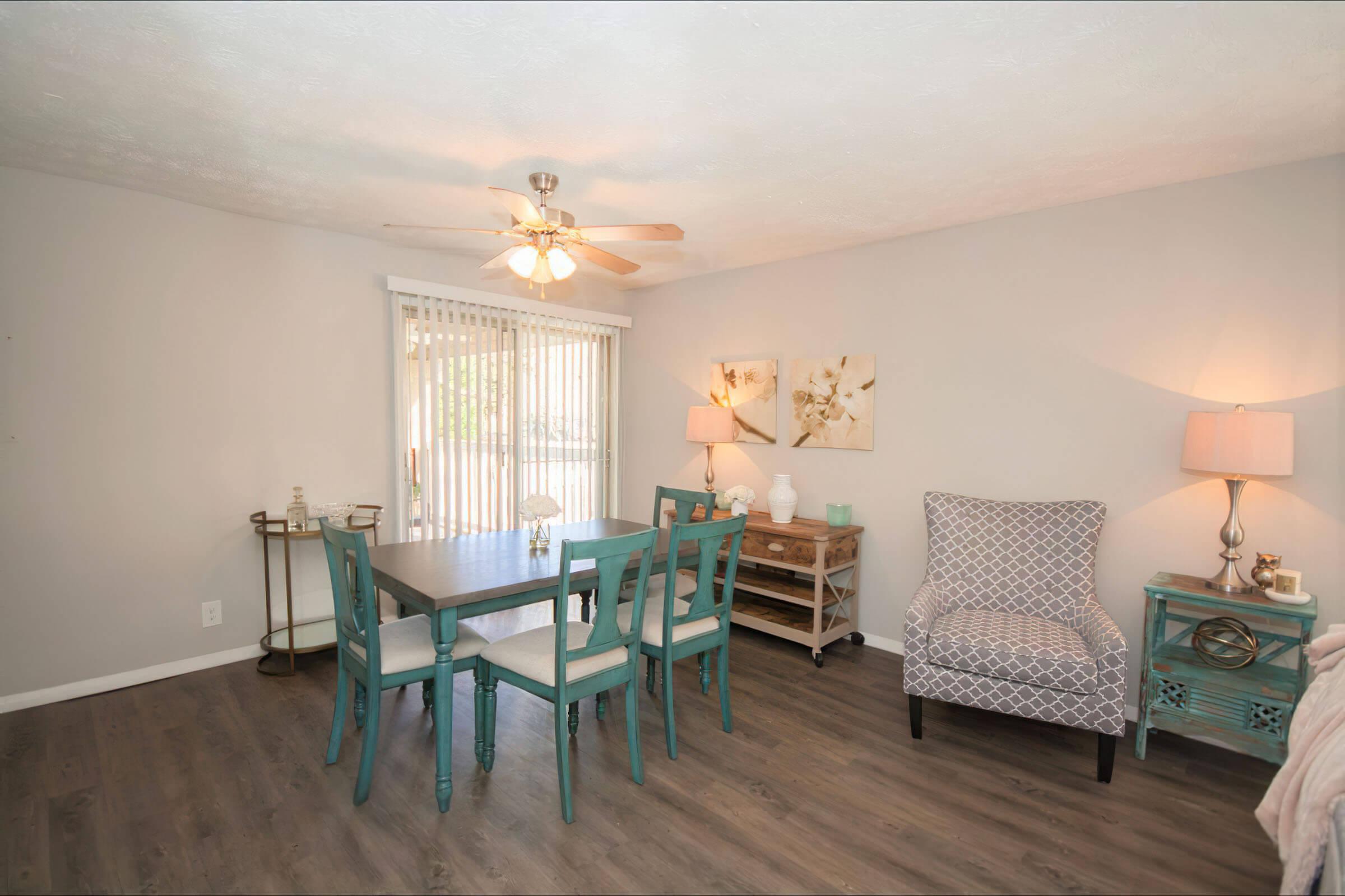 1 br Dining Room-width-2400px.jpg