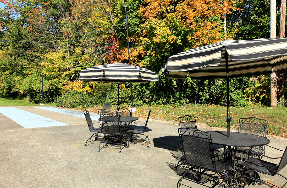 Amenities Sugar Grove Square in Westerville, OH