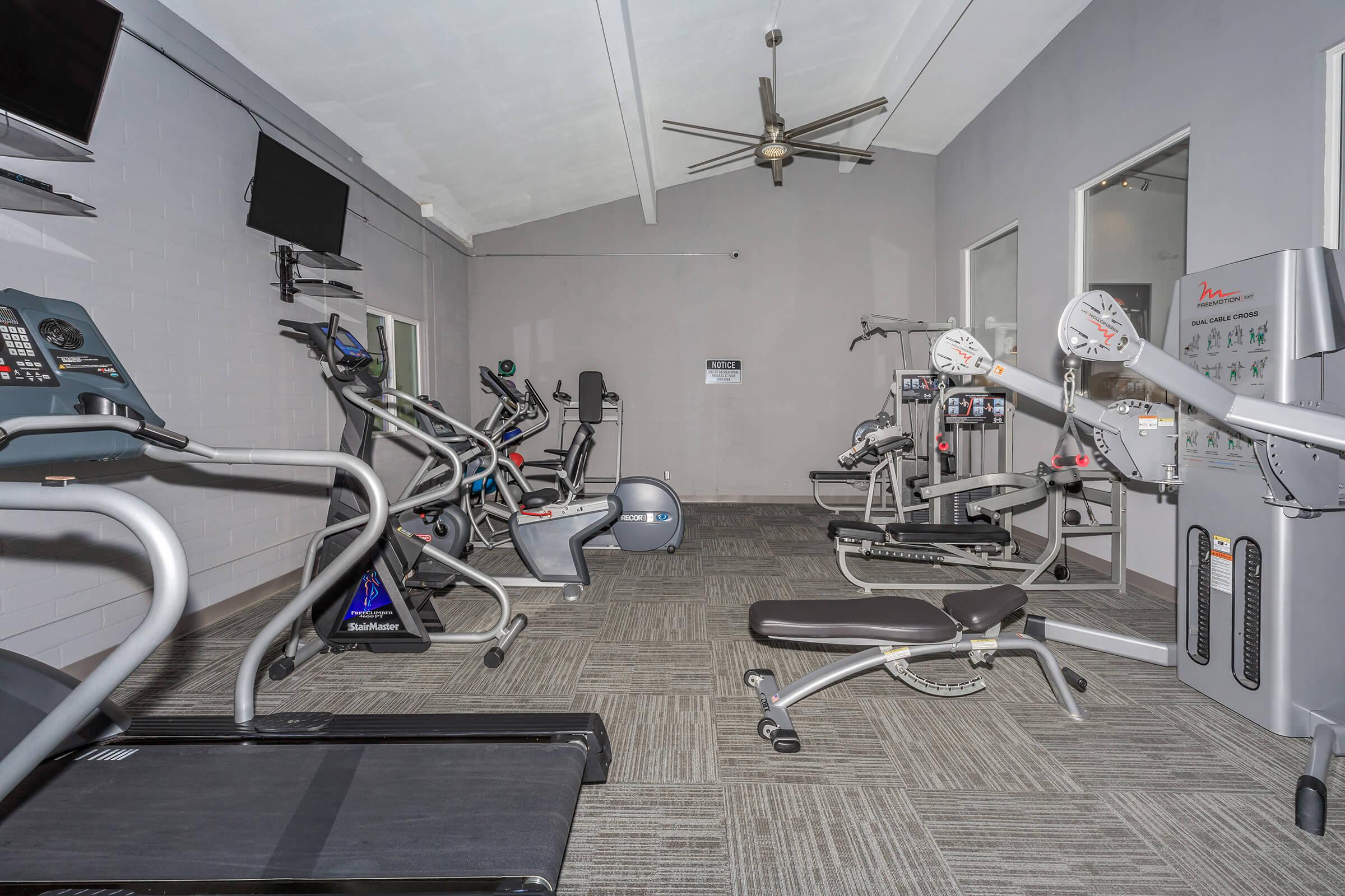 FITNESS CENTER