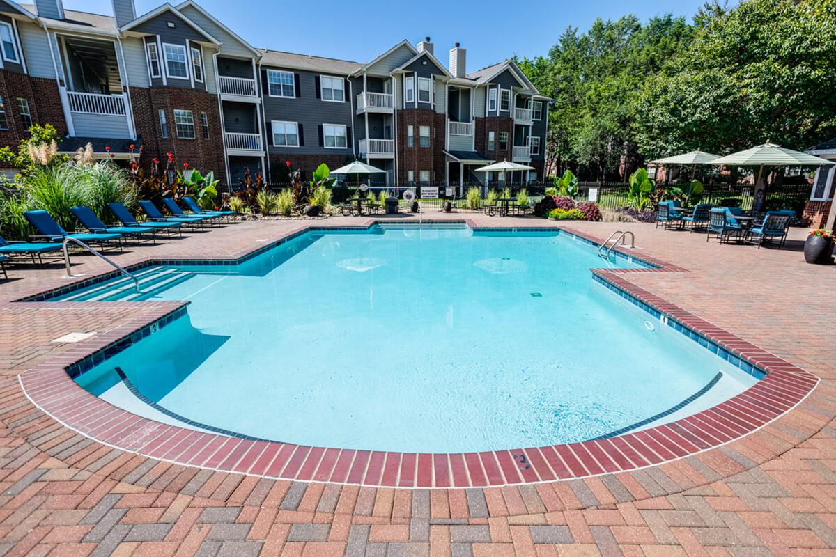 Carrington Park Apartments in Murfreesboro, TN - Swimming Pool 04.jpg