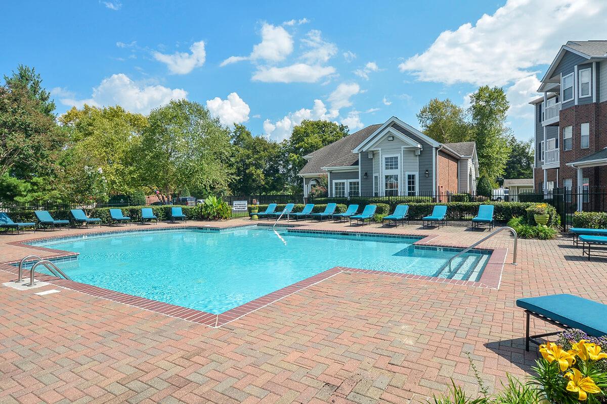 Carrington Park Apartments in Murfreesboro, TN - Swimming Pool 07.jpg