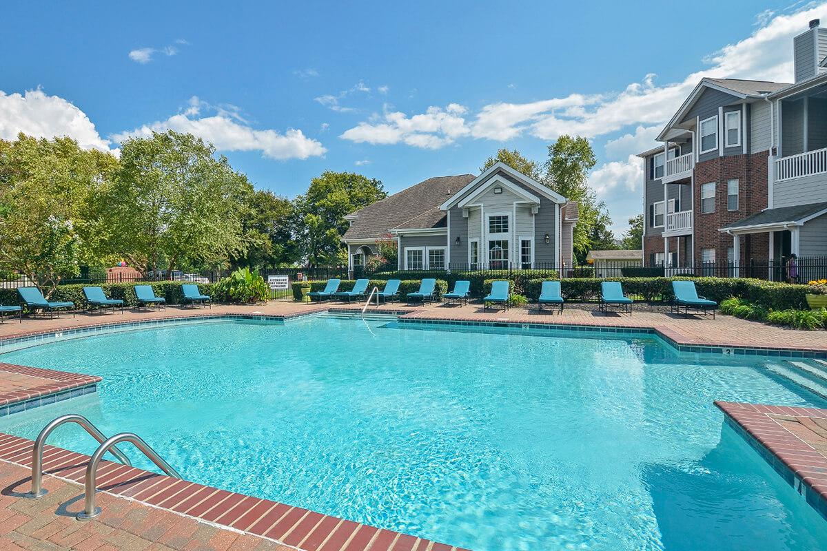 Carrington Park Apartments in Murfreesboro, TN - Swimming Pool 12.jpg