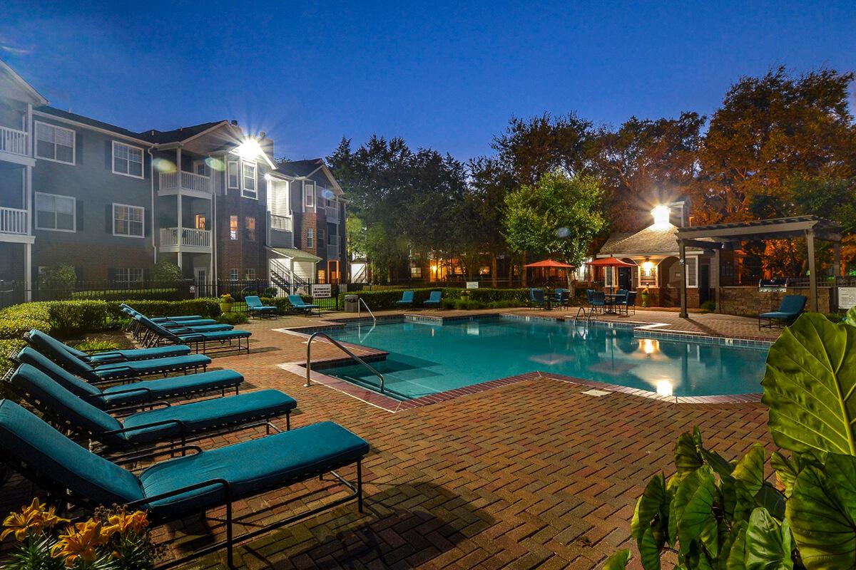 Carrington Park Apartments in Murfreesboro, TN - Swimming Pool 16.jpg
