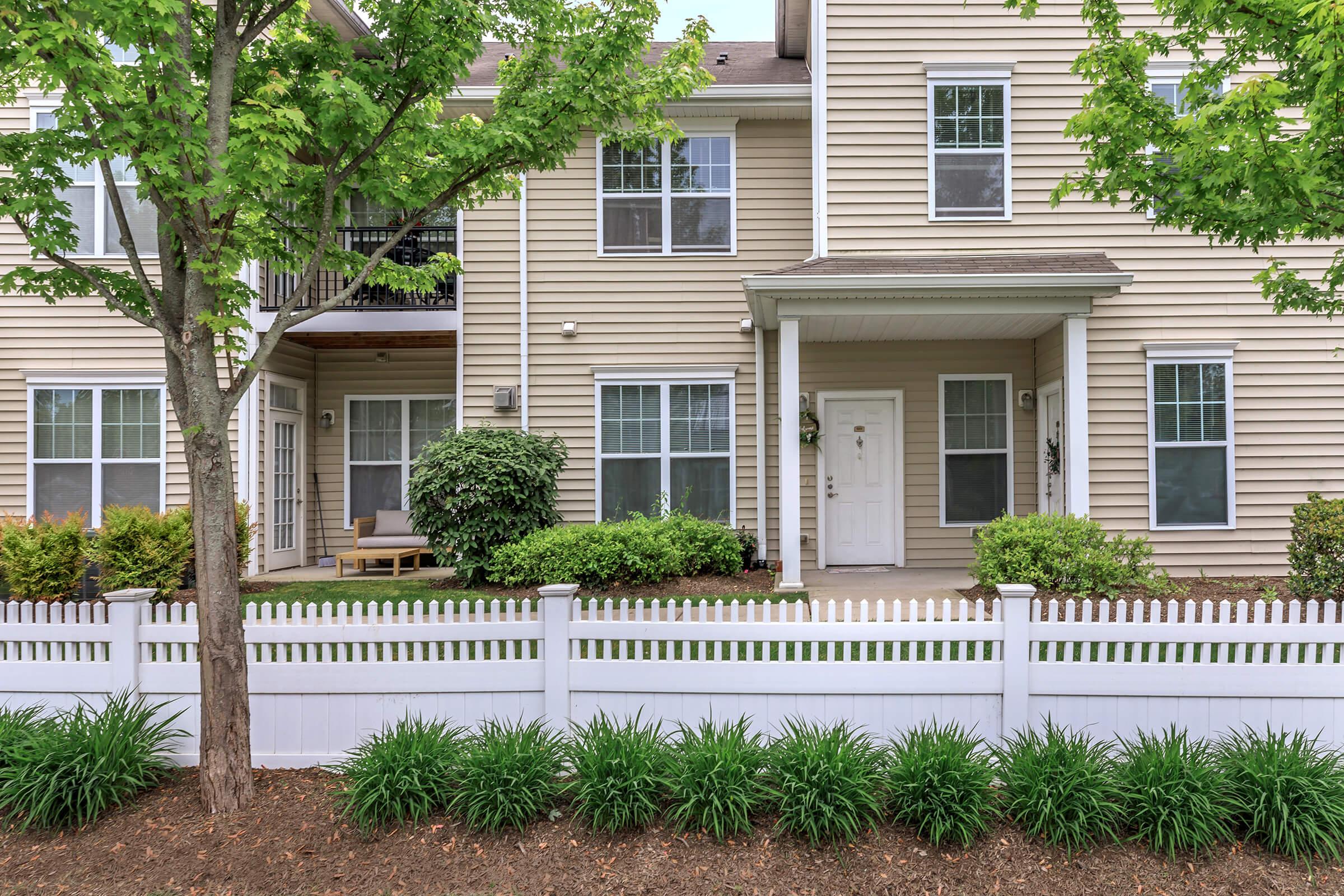 a garden in front of a house