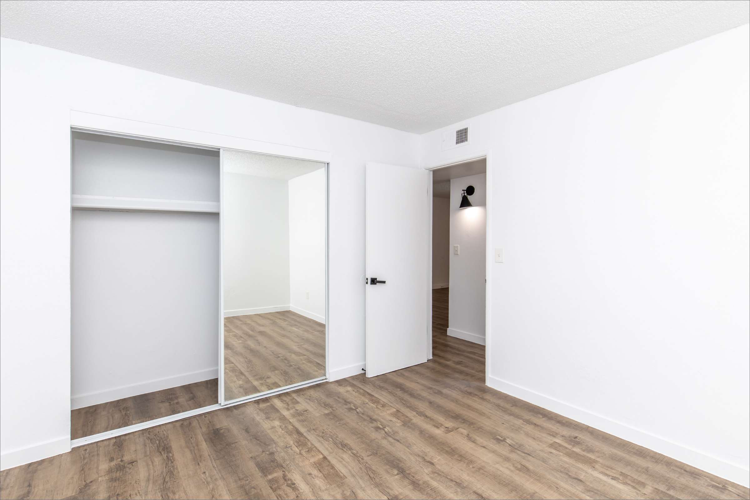 Apartment Features
