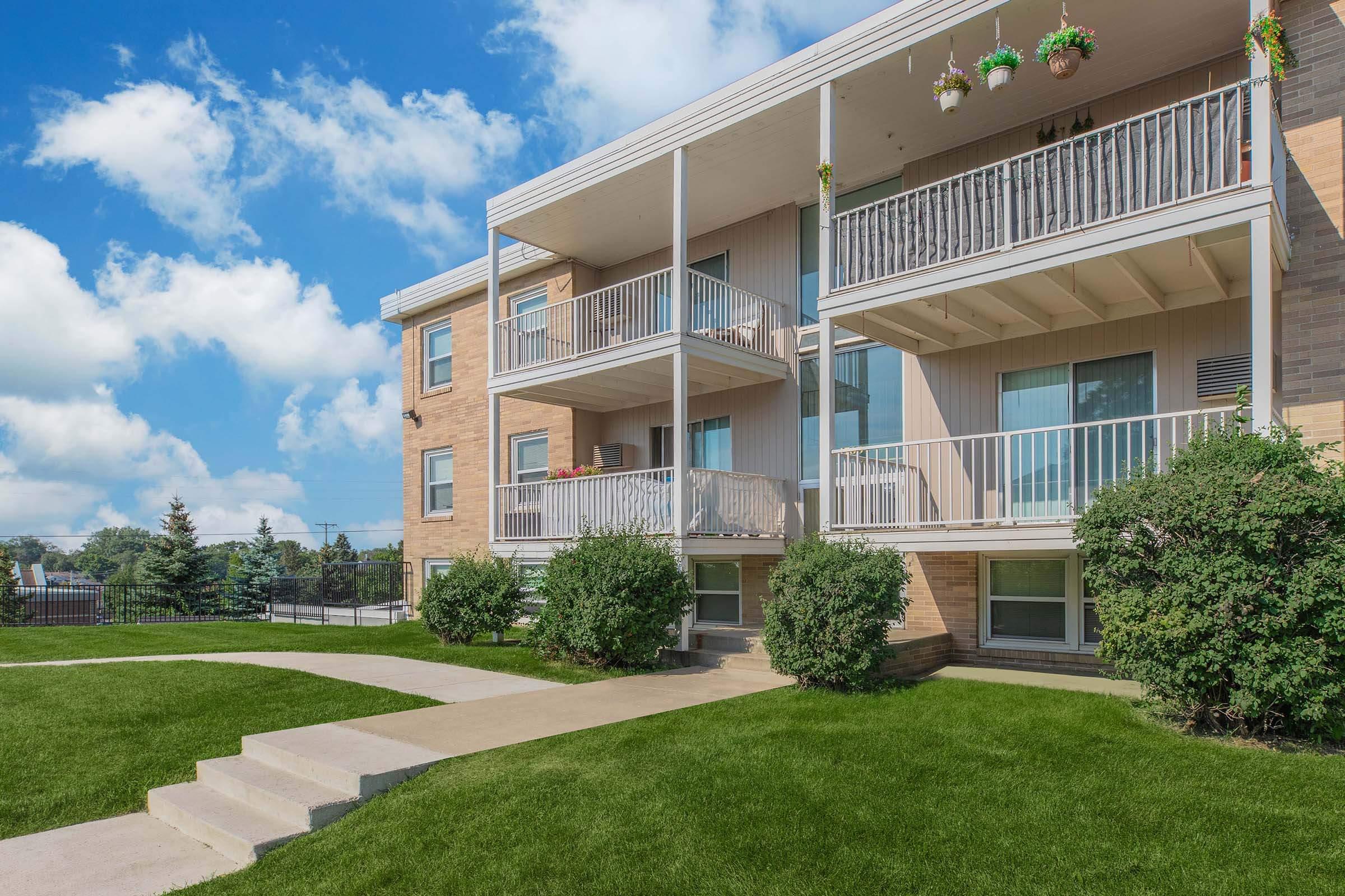 Lexlawn Apartments, Roseville Terrace, Terrace Park Apartments