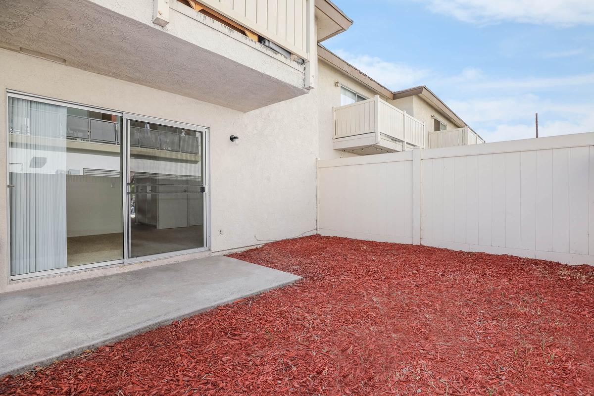 Patio with mulch