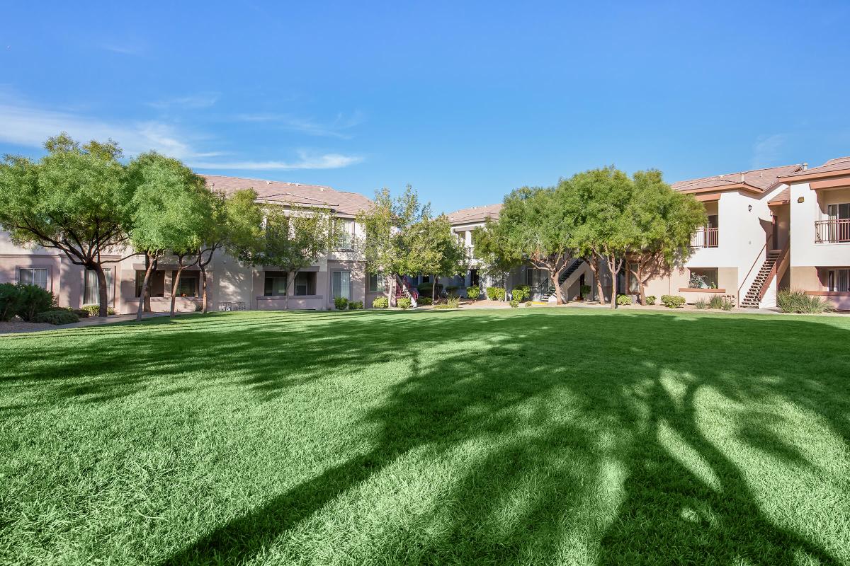 BEAUTIFUL LANDSCAPING AT ACERNO VILLAS IN LAS VEGAS, NEVADA