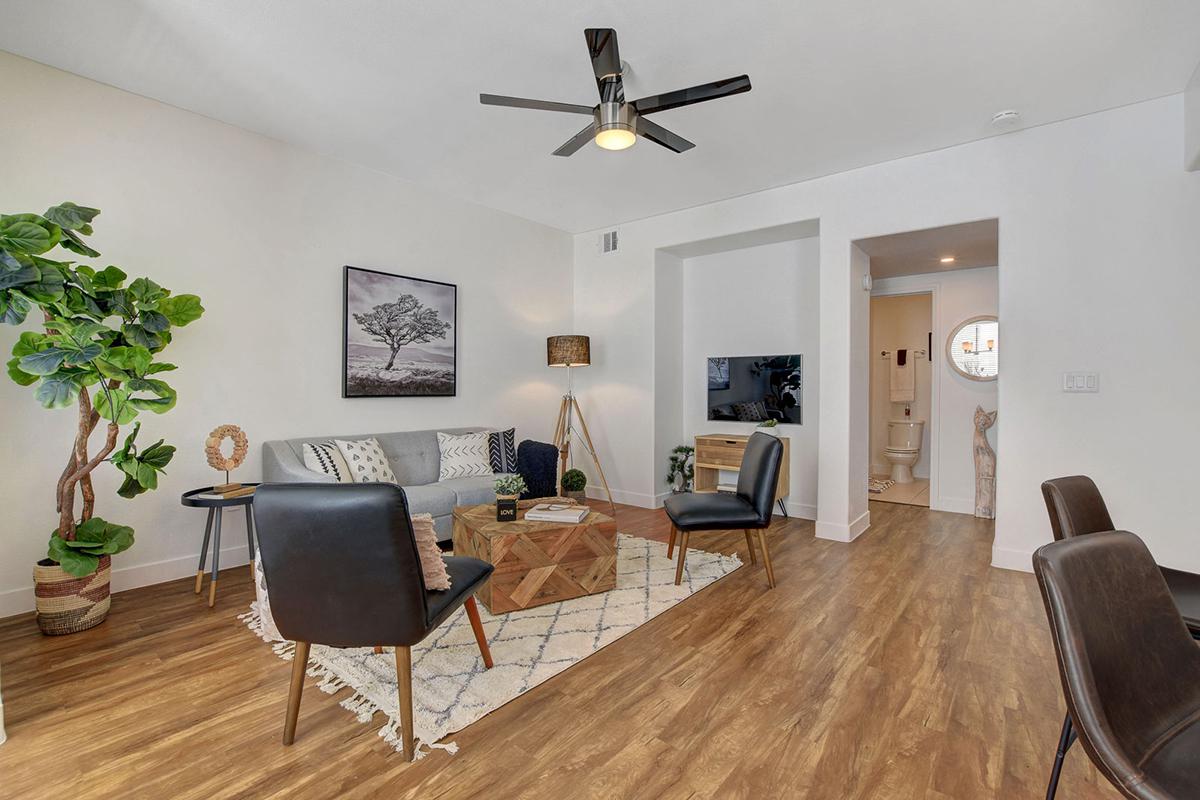 9500 W Maule Ave_02.jpg