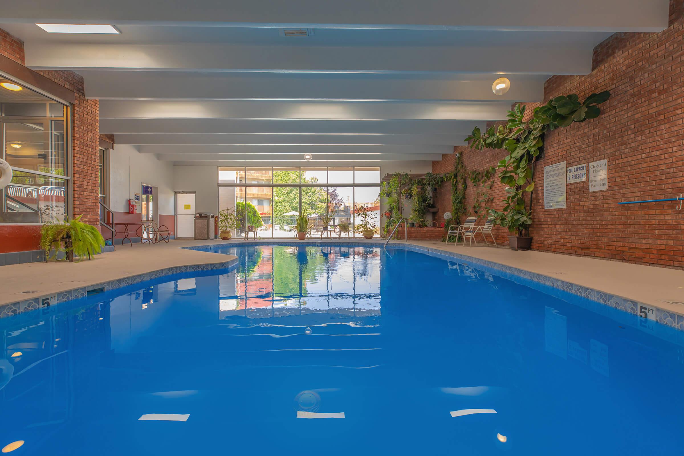 Three Fountains indoor pool