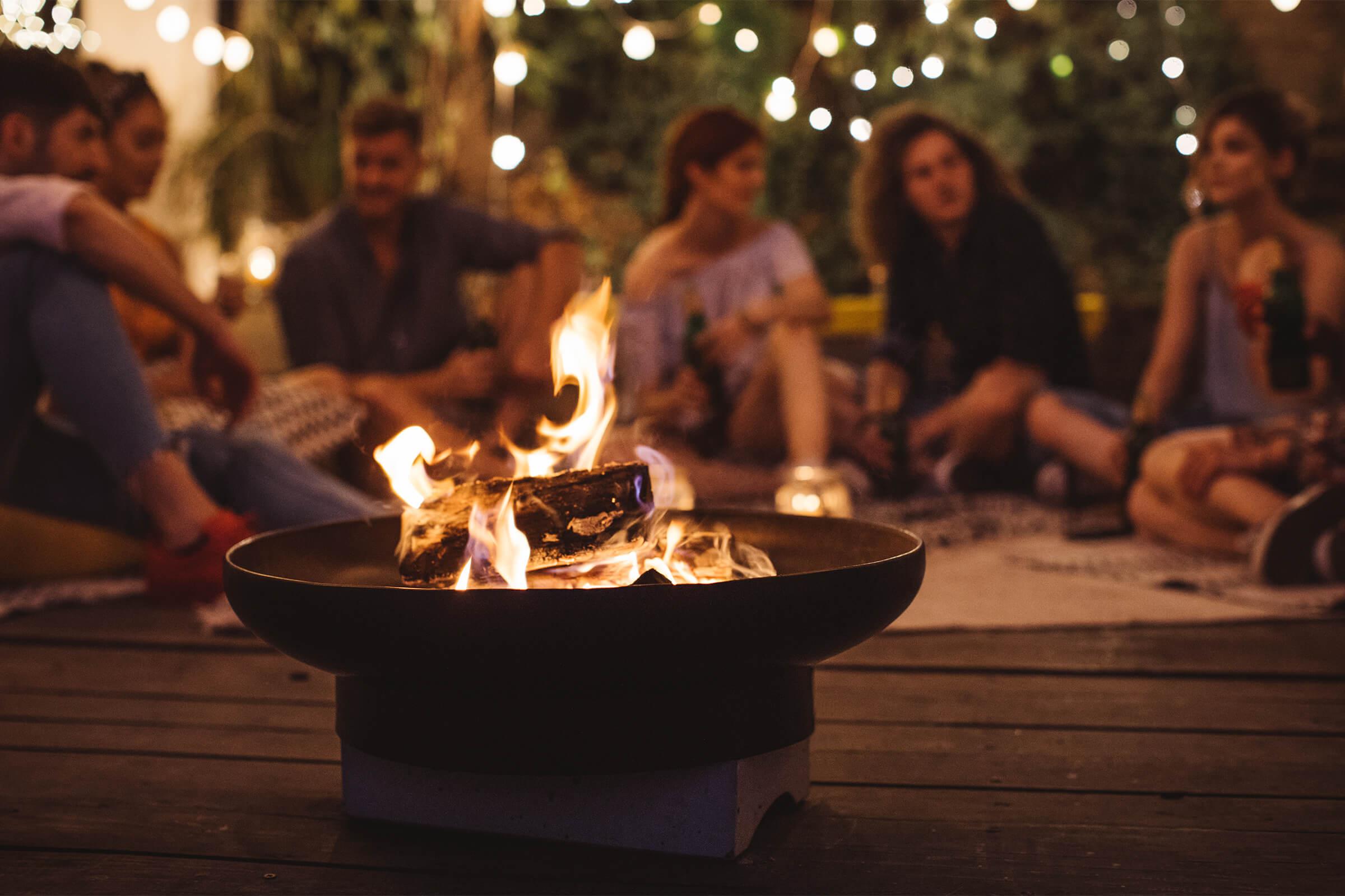Amenities - Friends - Firepit.jpg