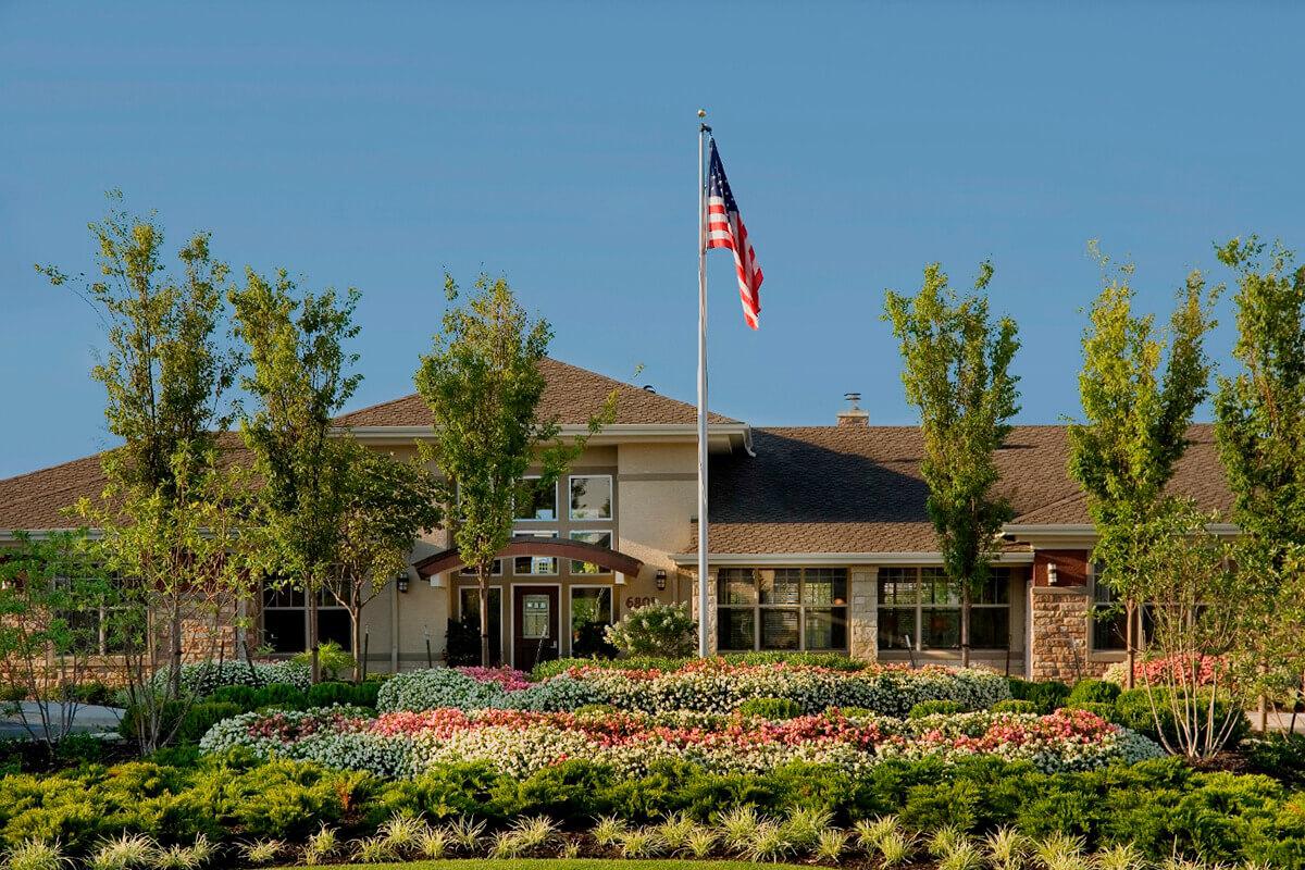 Corbin Crossing Luxury Apartments in Overland Park, KS - Exterior 02.jpg