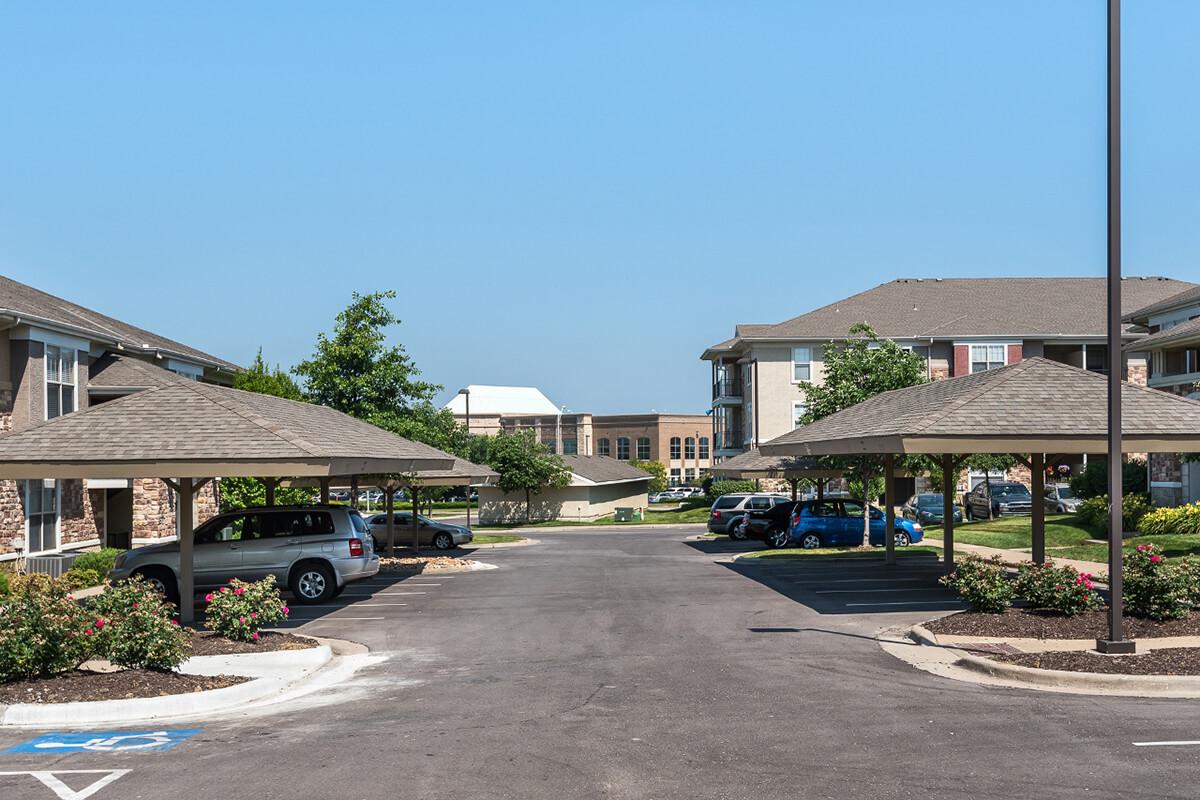 Corbin Crossing Luxury Apartments in Overland Park, KS - Exterior 11.jpg