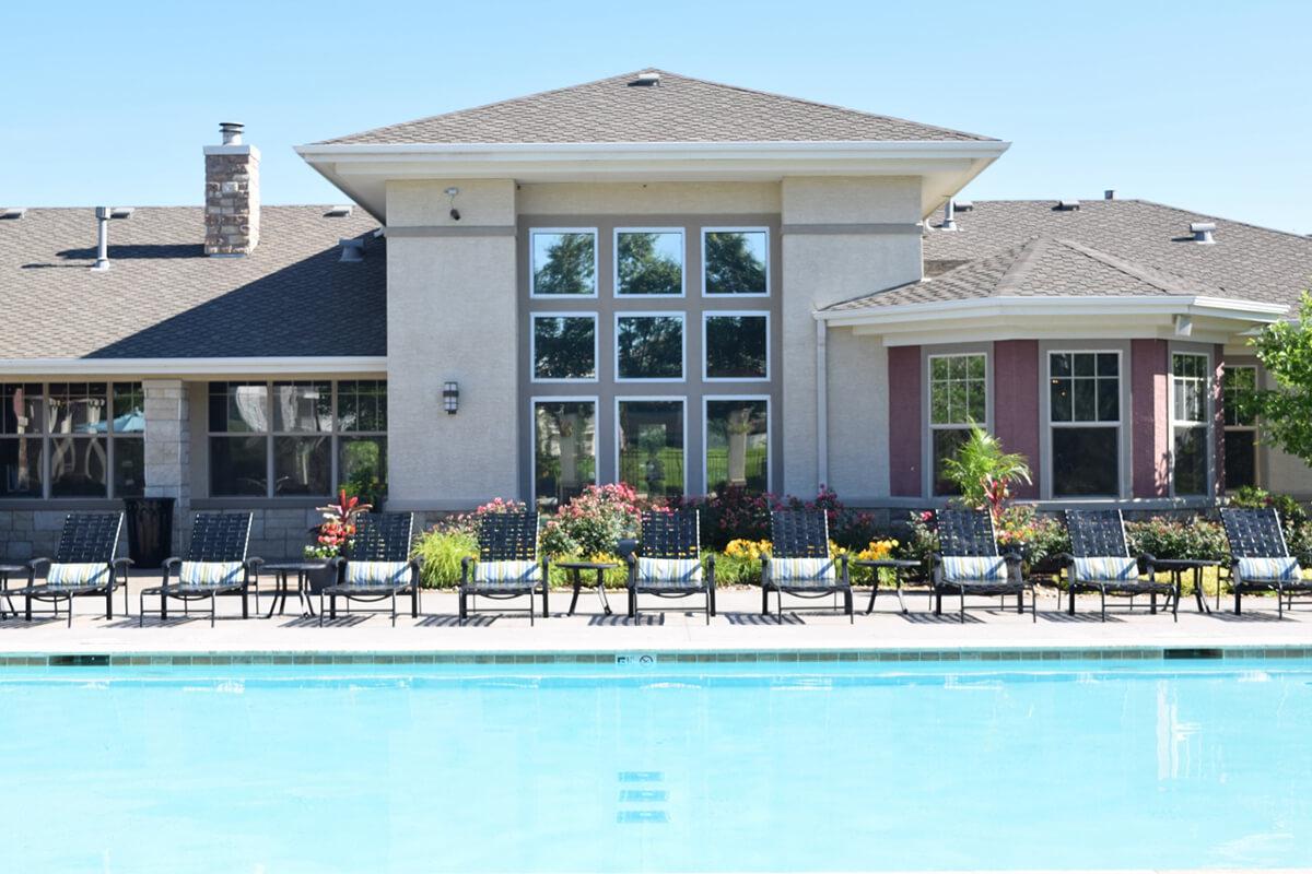 Corbin Crossing Luxury Apartments in Overland Park, KS - Swimming Pool 07.jpg