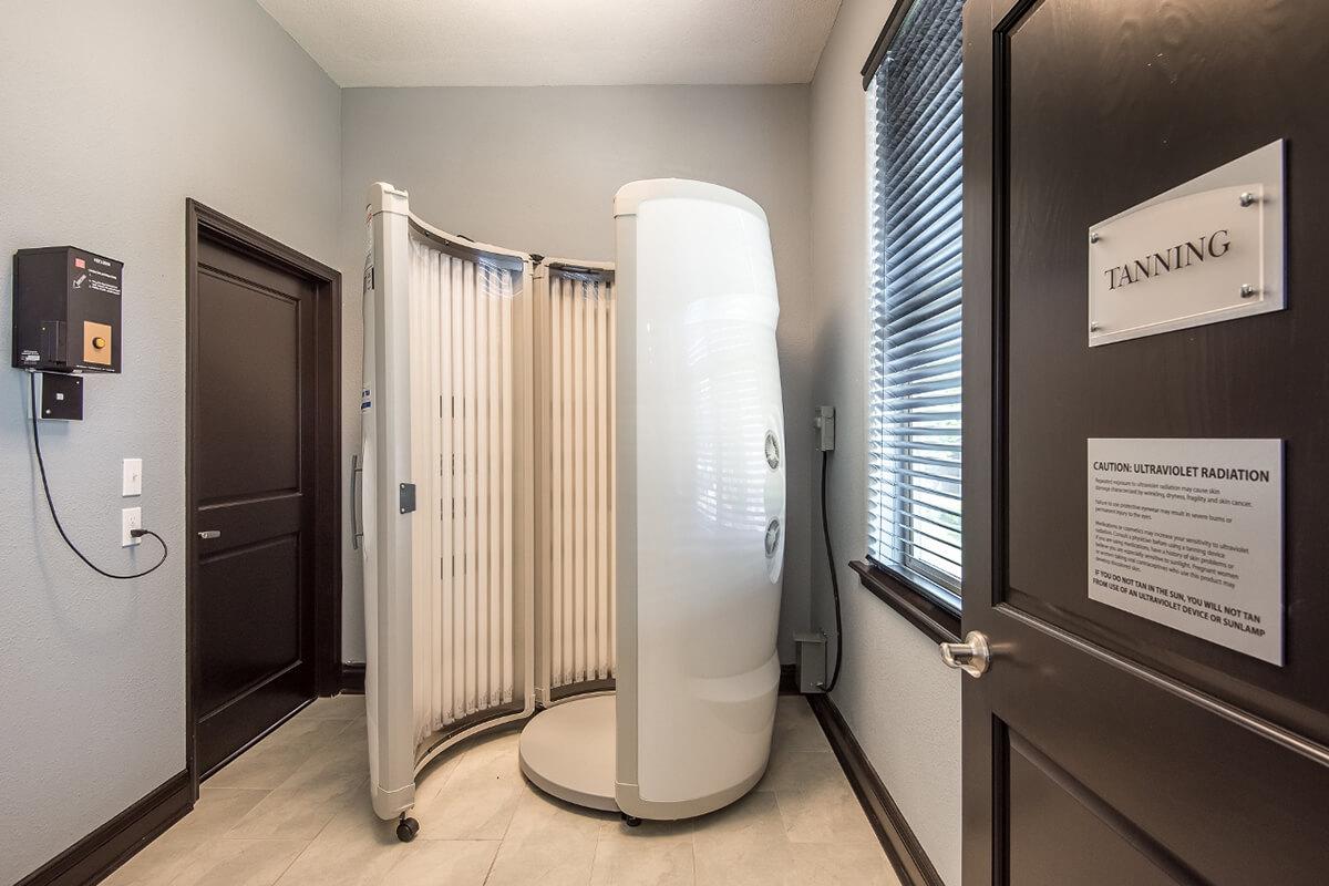 Corbin Crossing Luxury Apartments in Overland Park, KS - Tanning Bed 17.jpg
