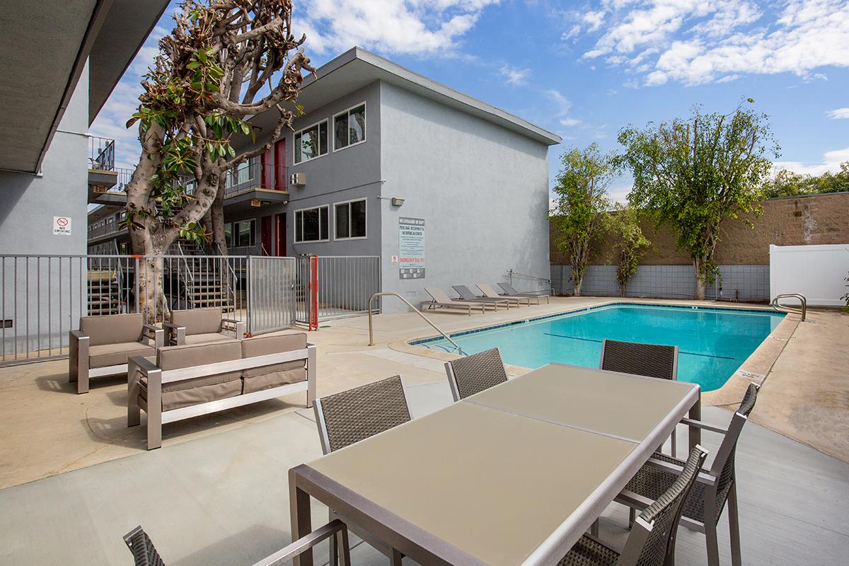 Take a Dip in our Shimmering Swimming Pool at Capri Glendale in Glendale, CA