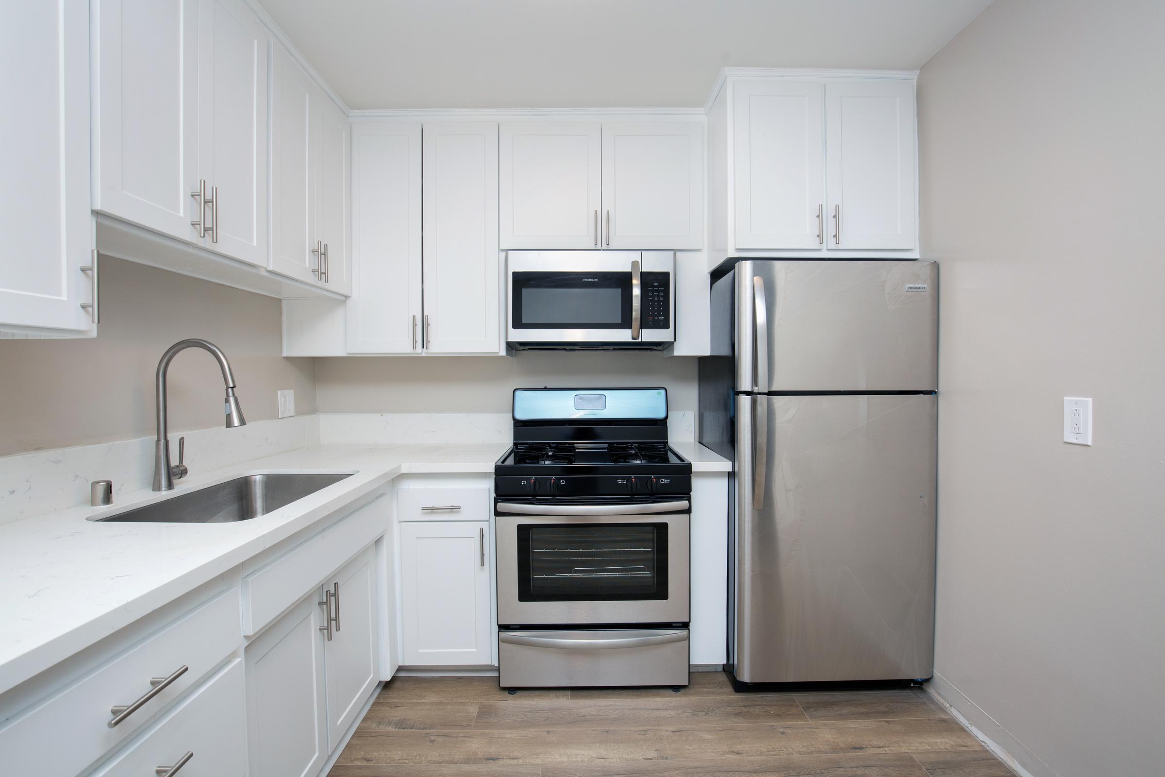 AMPLE CABINET SPACE AT THE CAPRI GLENDALE