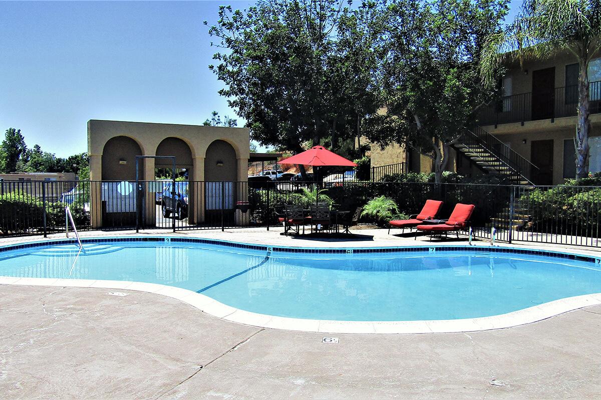 Pool 3.jpg
