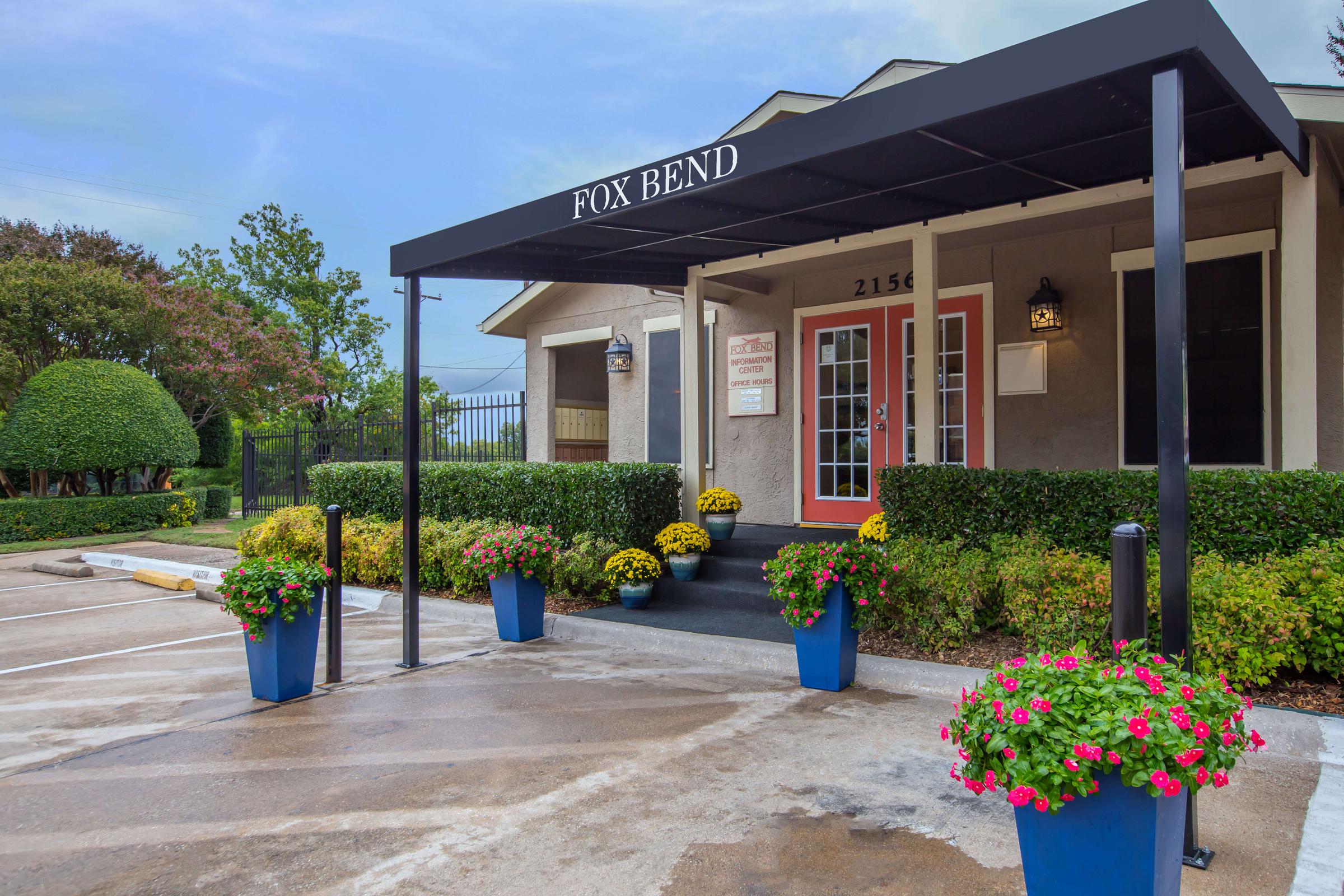 Fox Bend Townhomes leasing office