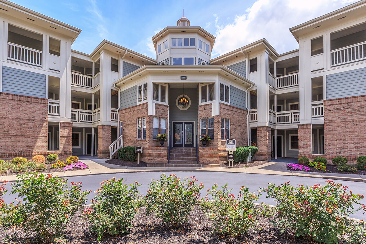 Altitude at Blue Ash - Apartments in Blue Ash, OH