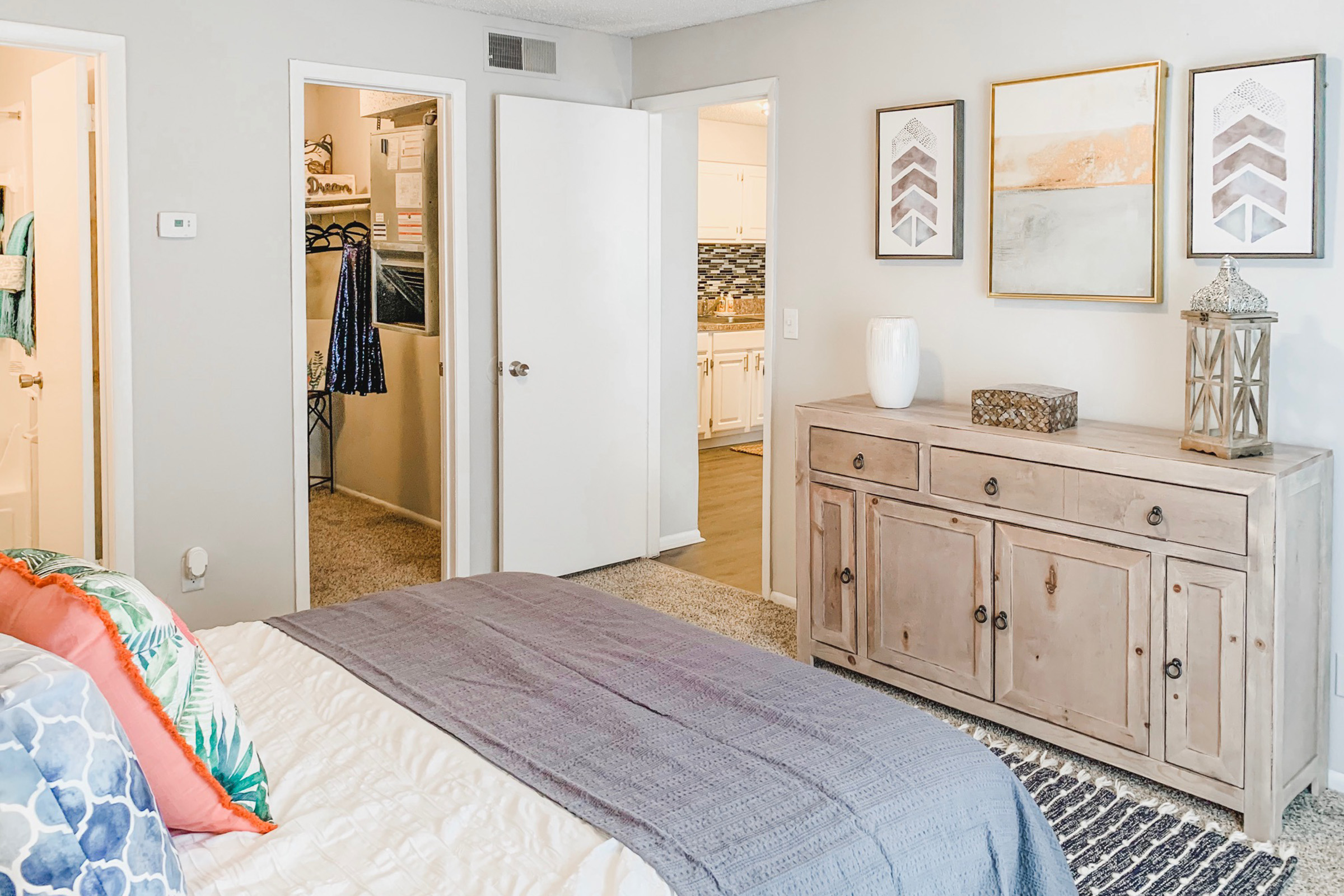 Apartment Features