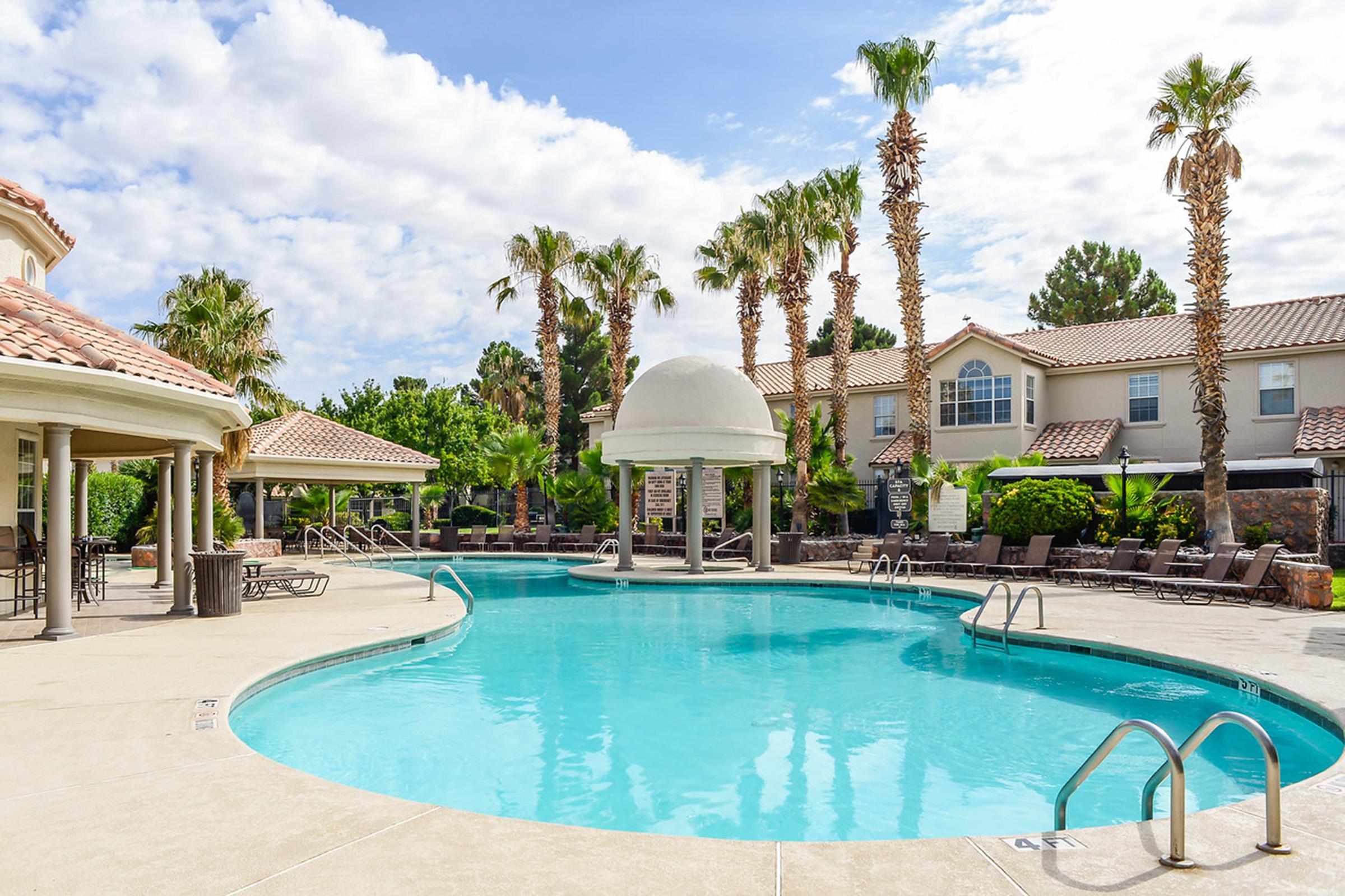 RELAX BESIDE OUR RESORT-STYLE POOL IN EL PASO, TEXAS