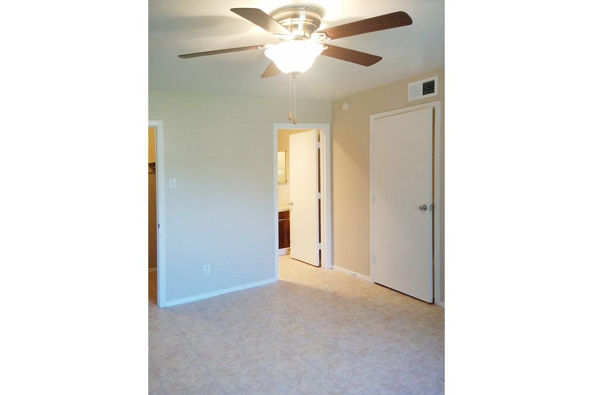 Main Bedroom 2.jpg