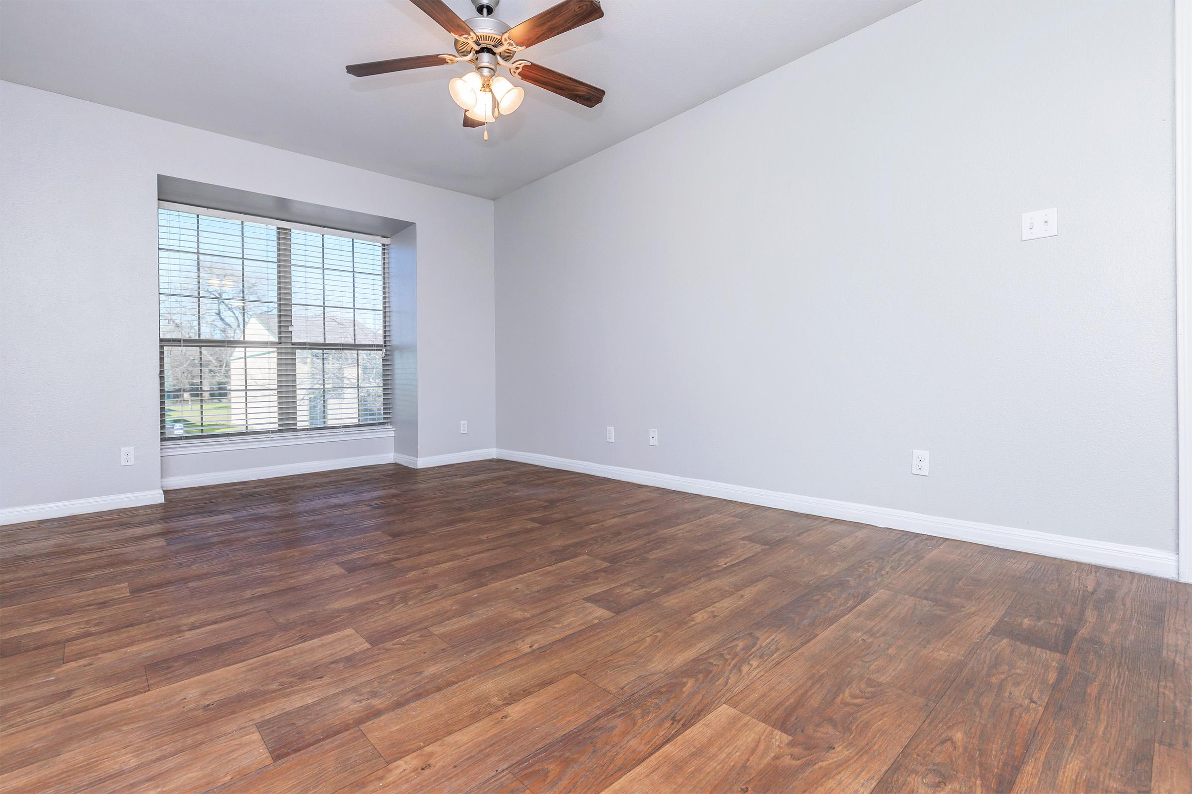 BEAUTIFUL HARDWOOD FLOORS