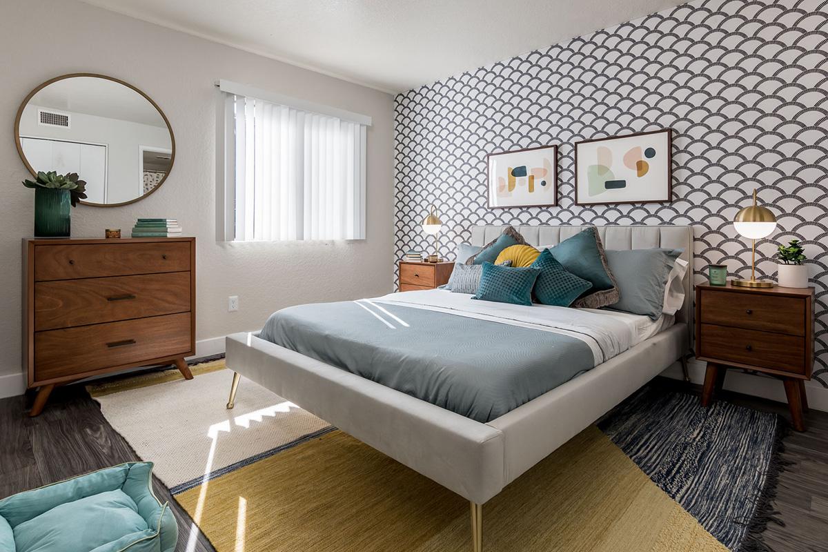 Bedroom with Wood-Style flooring - Elevate Apartments - Tucson - Arizona