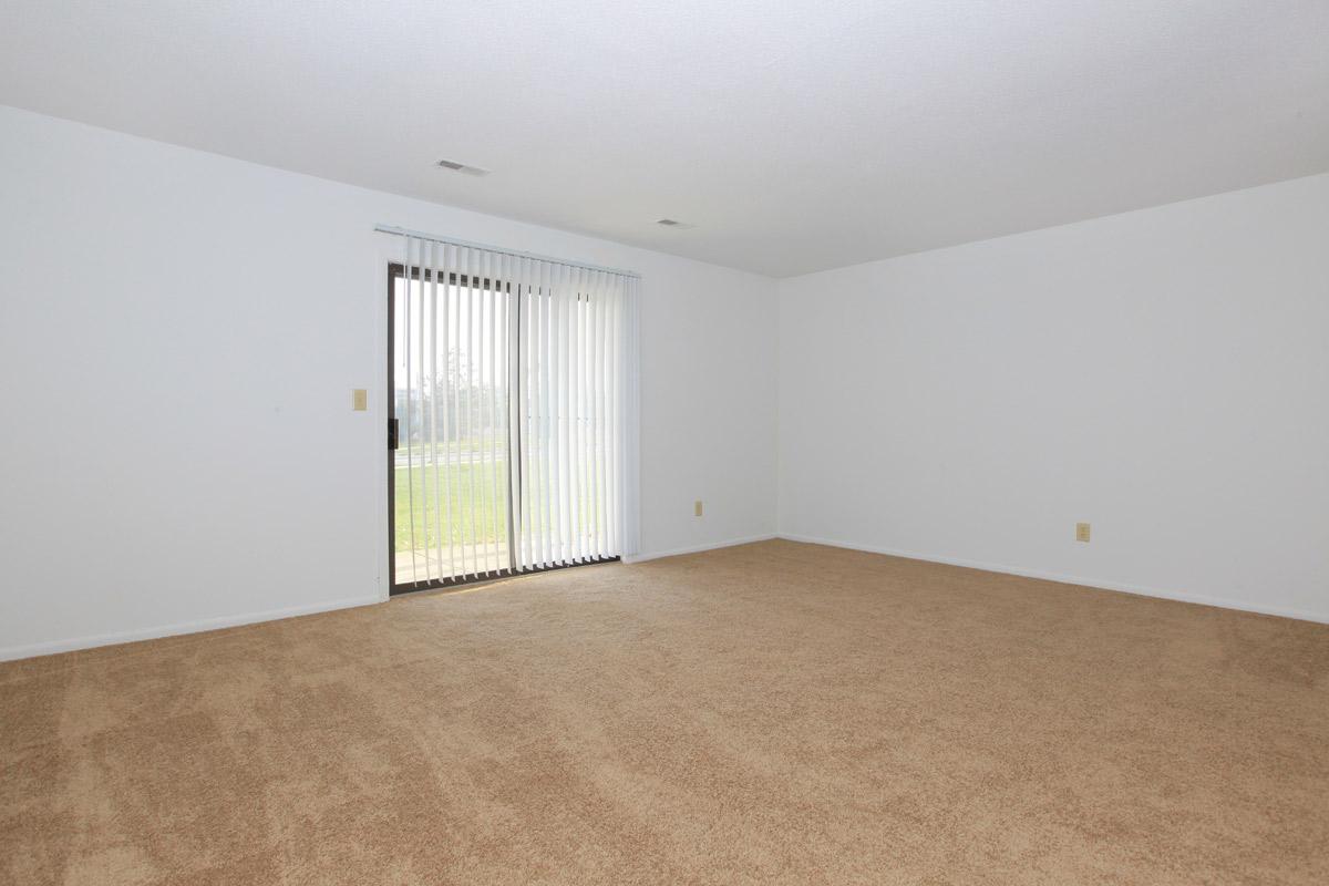 BRIGHT AND INVITING TWO BEDROOM APARTMENT FOR RENT AT PEPPERMILL VILLAGE