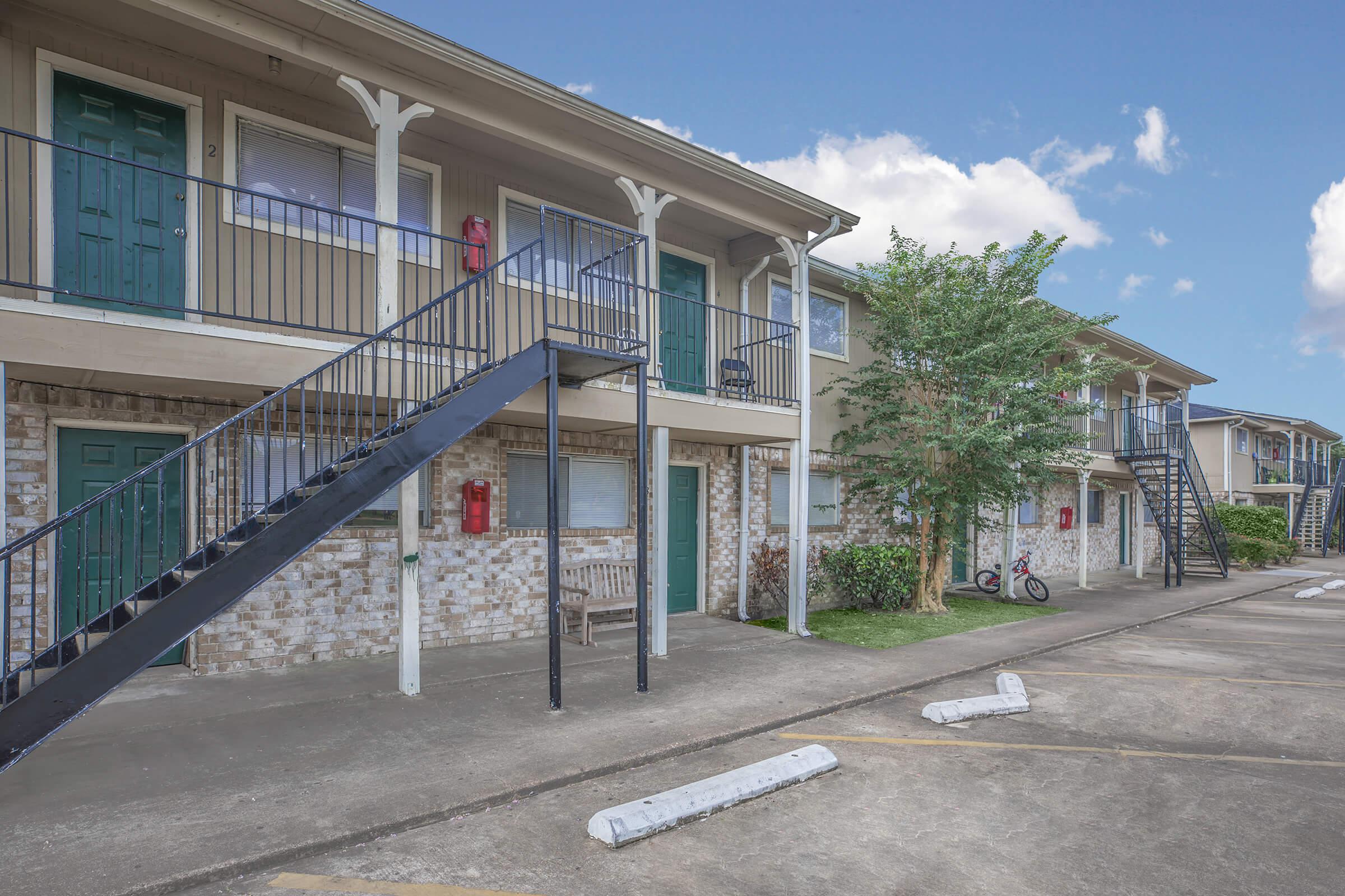 Park Apartments in Alvin, TX