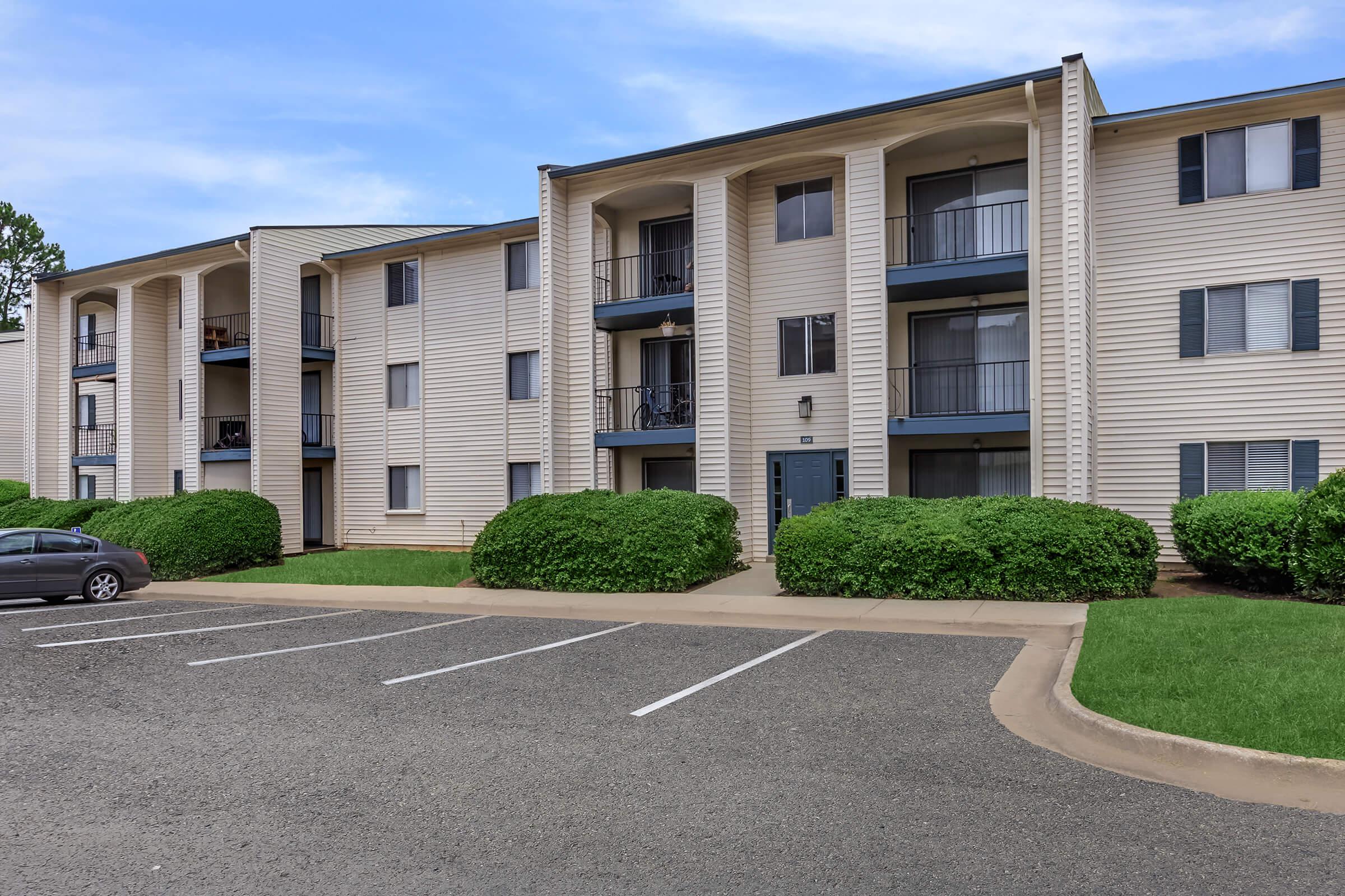 Convenient On-site Parking - The Ivy Apartments - Greenville - South Carolina
