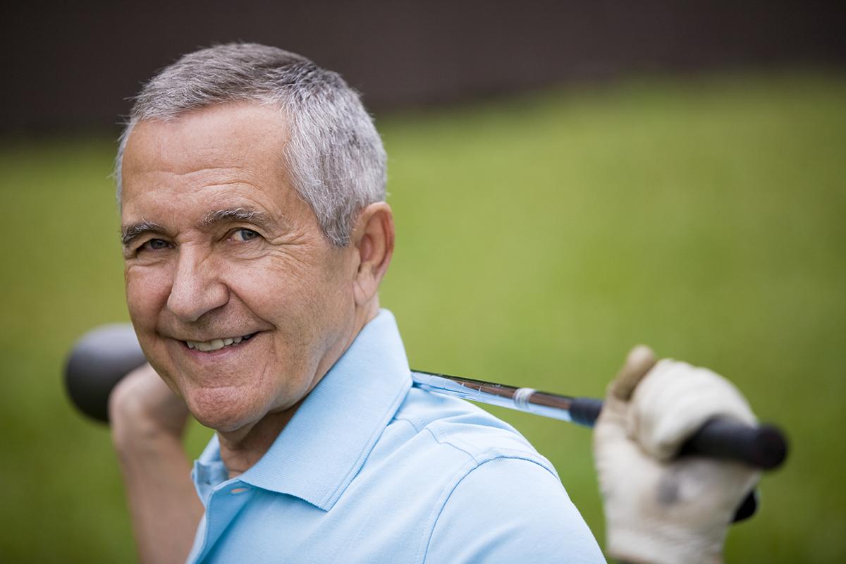 Senior Golf Portrait_iStock-157526151_1200.jpg