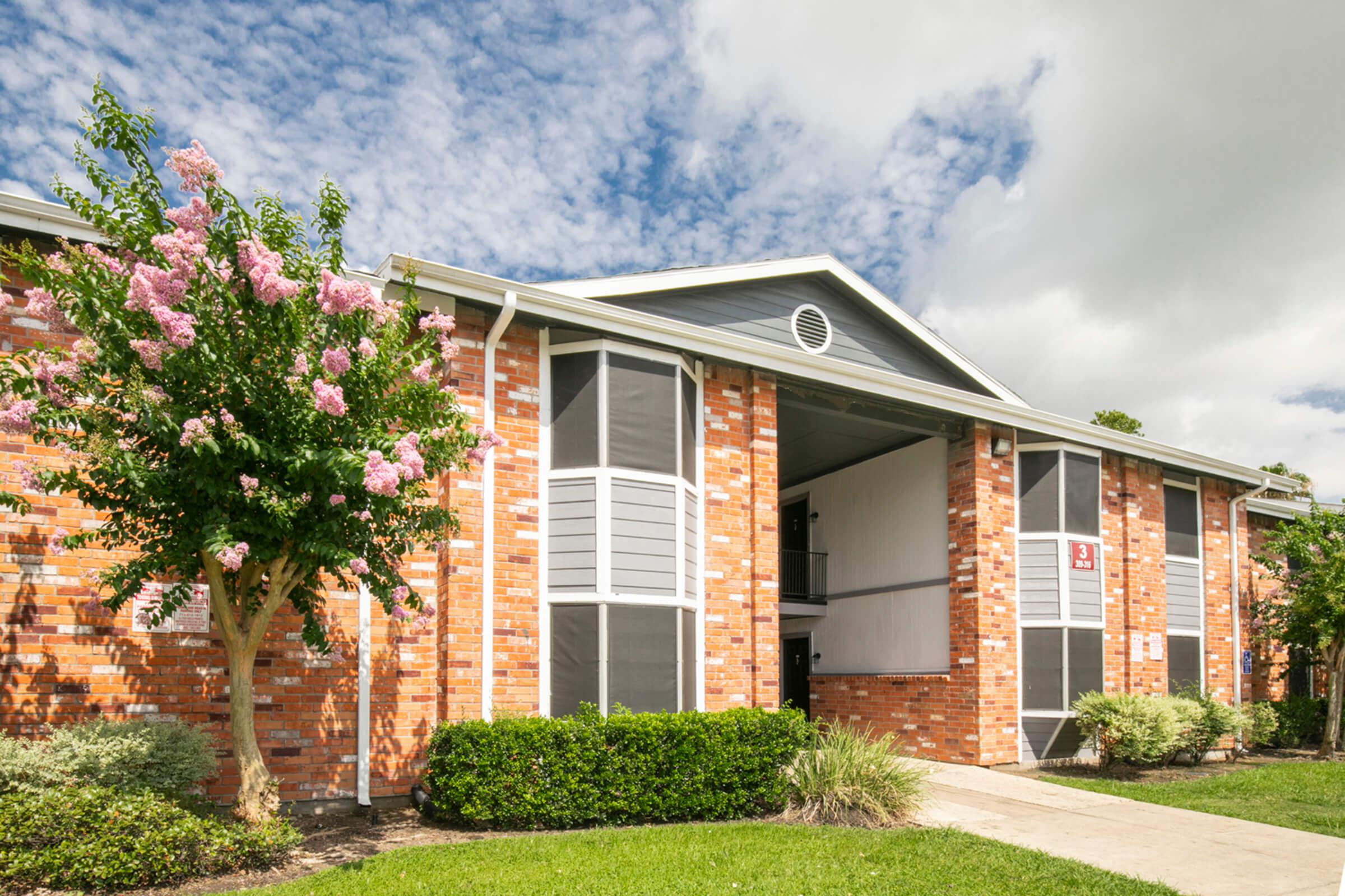 Sutton Hill Clubhouse Ext FRONT.jpg