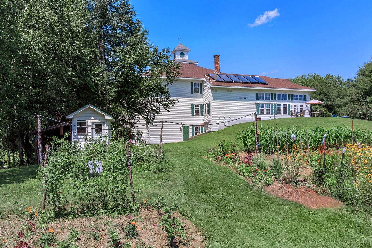 a garden in front of a house