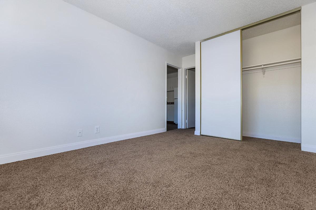 COZY BEDROOM AT WOODHAVEN APARTMENTS IN LAS VEGAS