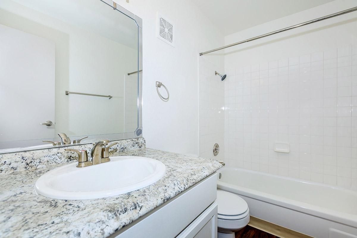 WOODHAVEN APARTMENTS IN LAS VEGAS