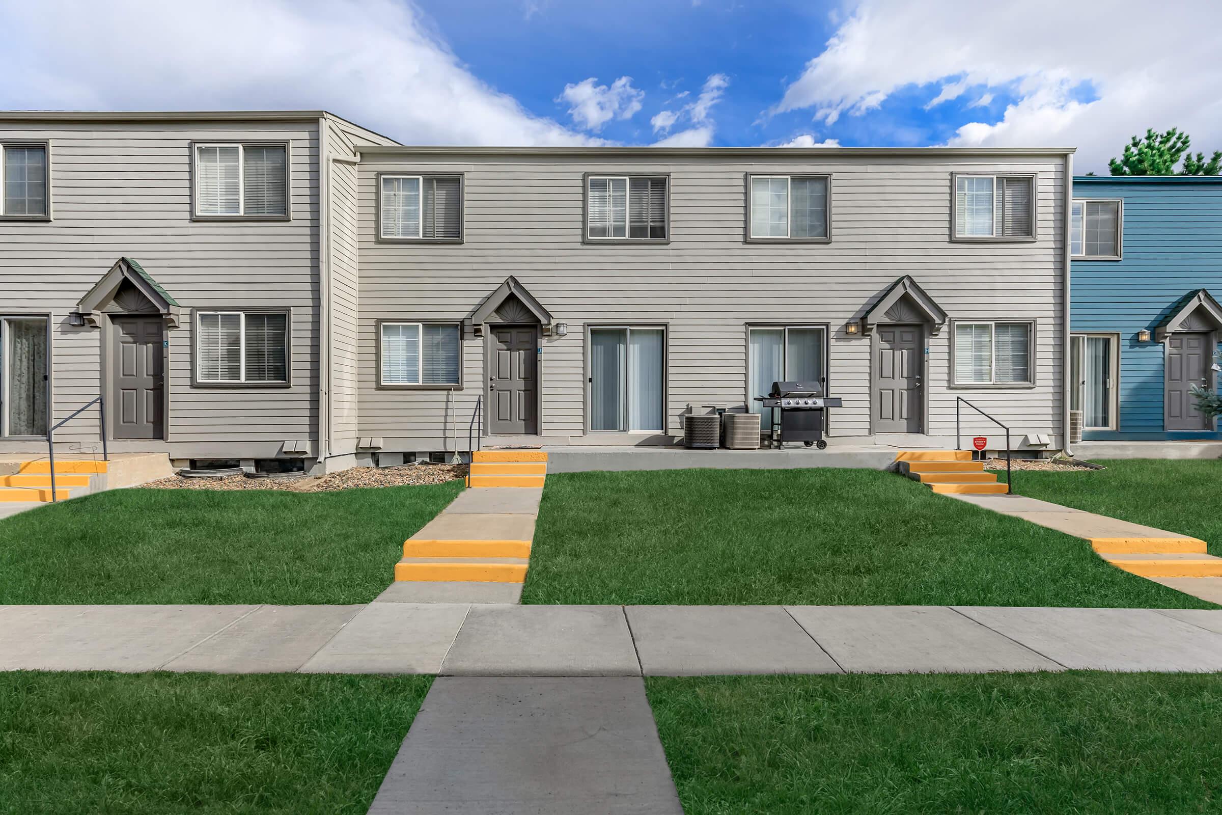 WELCOME HOME TO STRATUS TOWNHOMES