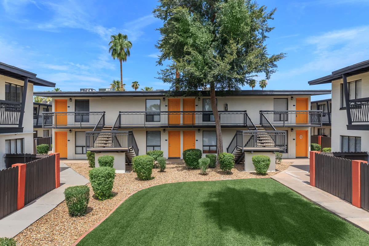 Enjoy the beautiful landscaping of The Welxer in Phoenix, AZ.