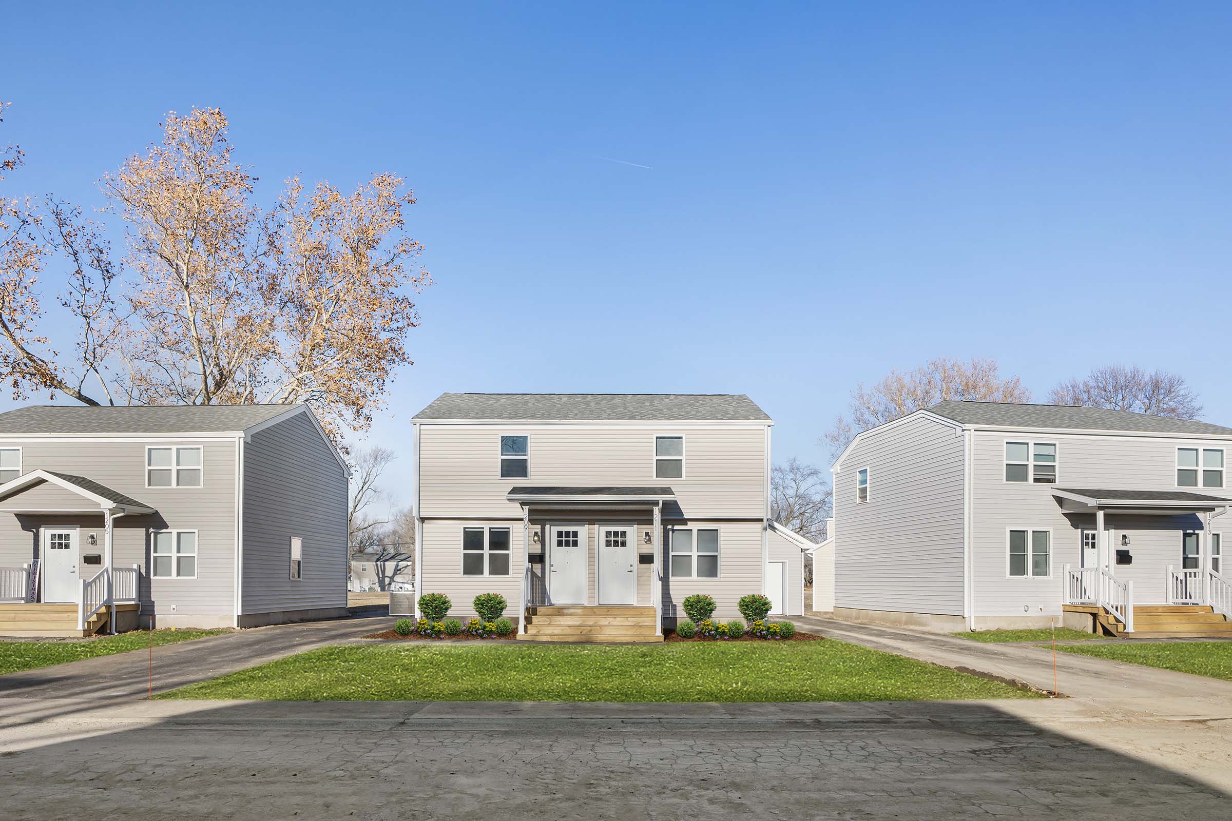 Home Poplar Place Springfield, IL