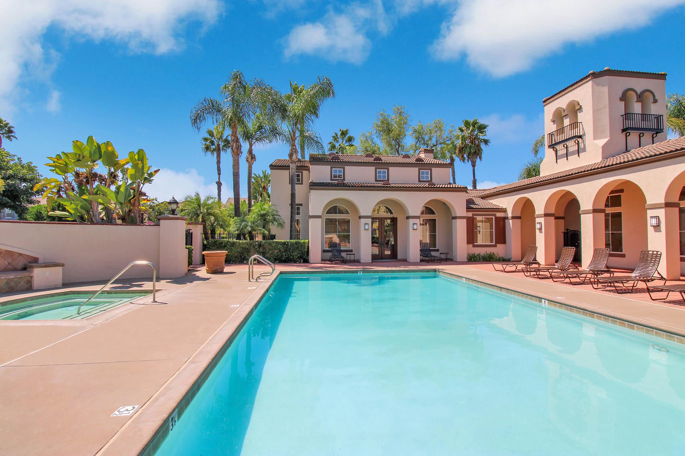 Resort-style pool at Laurel Glen Apartment Homes